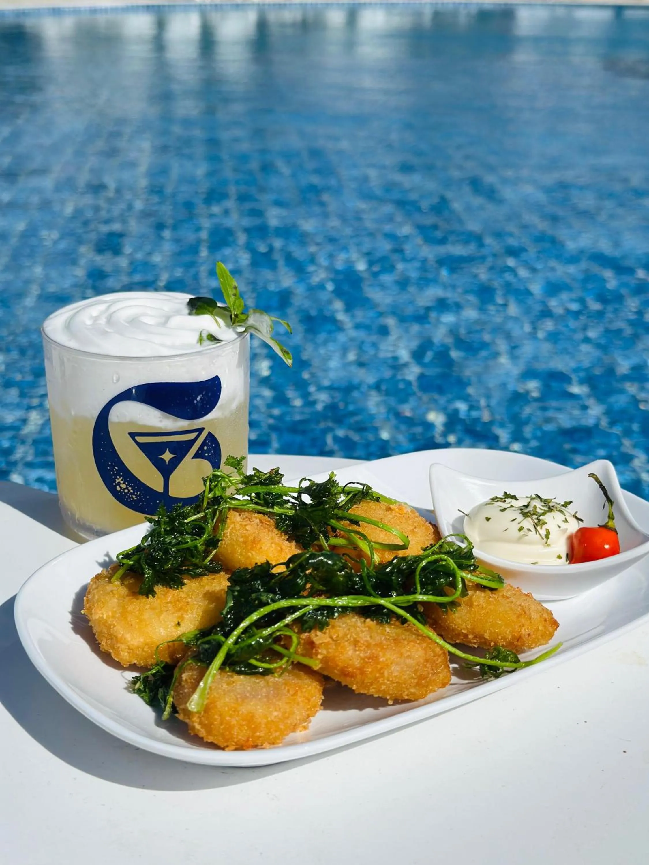 Lounge or bar in Mirai Beach Hotel