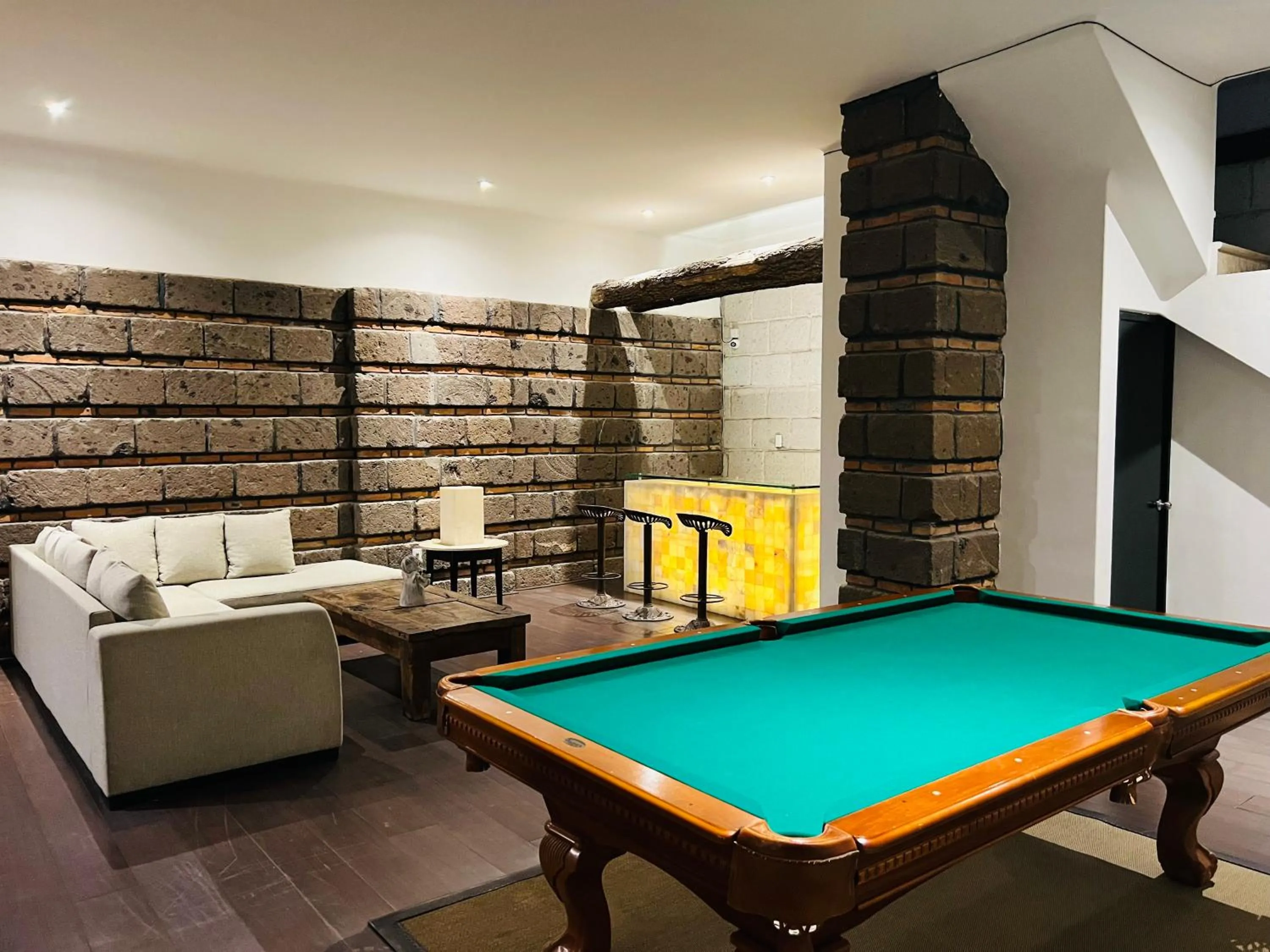 Billiard in QA Hotel