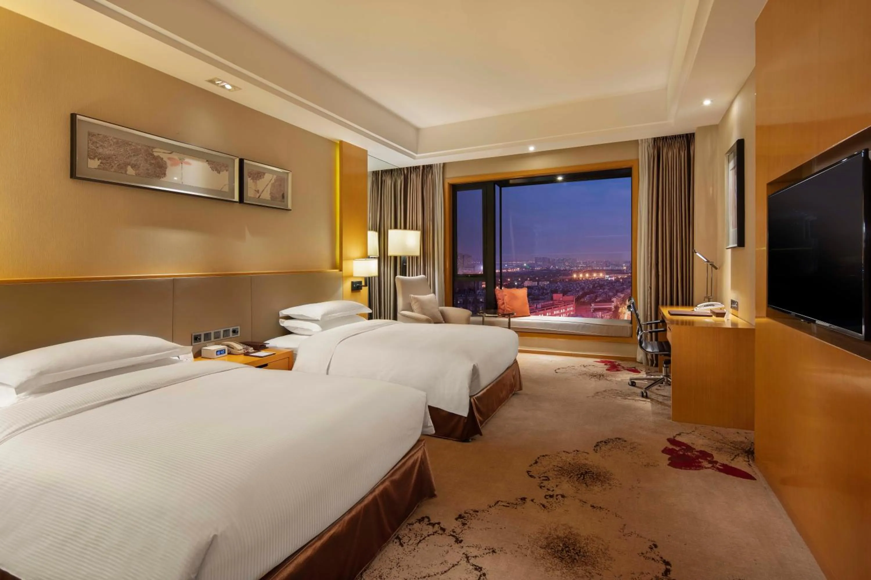 Photo of the whole room, Bed in Wyndham Shanghai Nanxiang