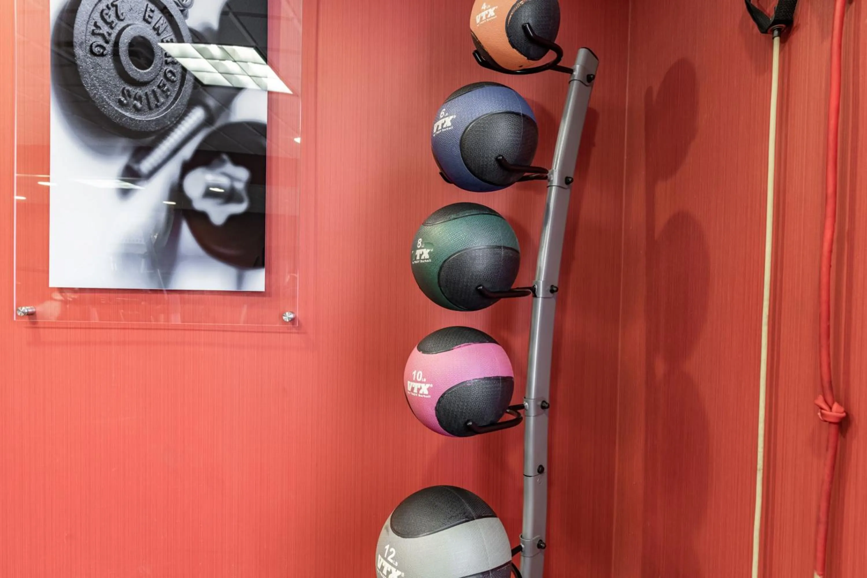 Fitness centre/facilities in Holiday Inn Express & Suites New Martinsville by IHG