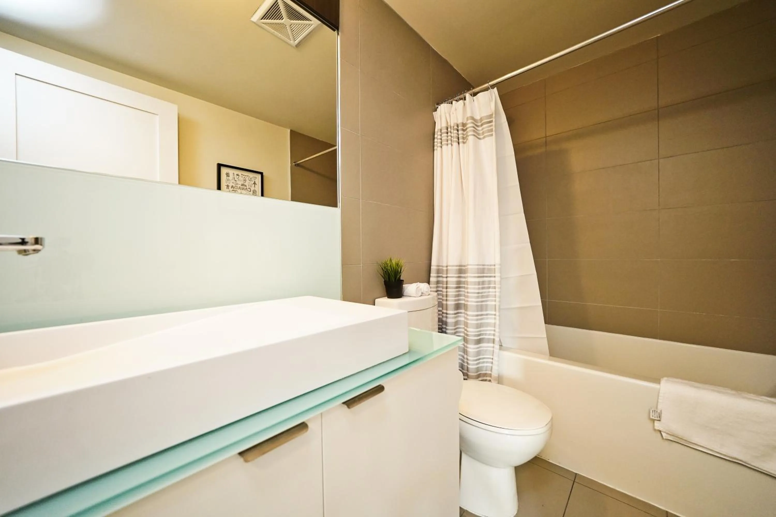 Bathroom in Rivetstays - The Atmos I