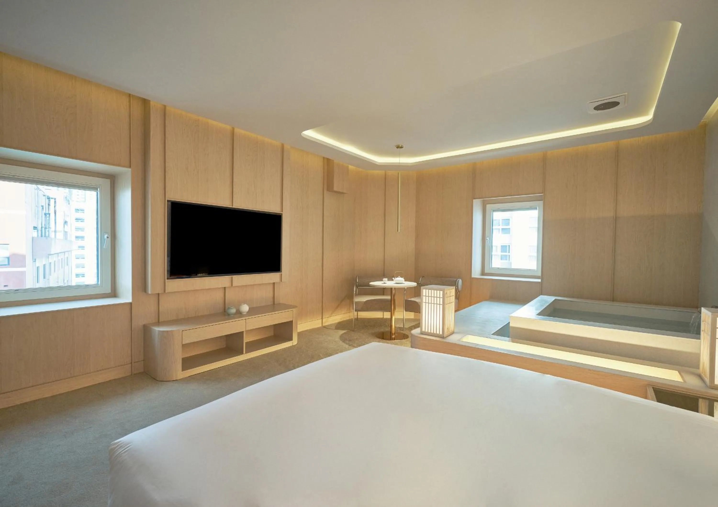 Bed in UH Continental CenterPoint