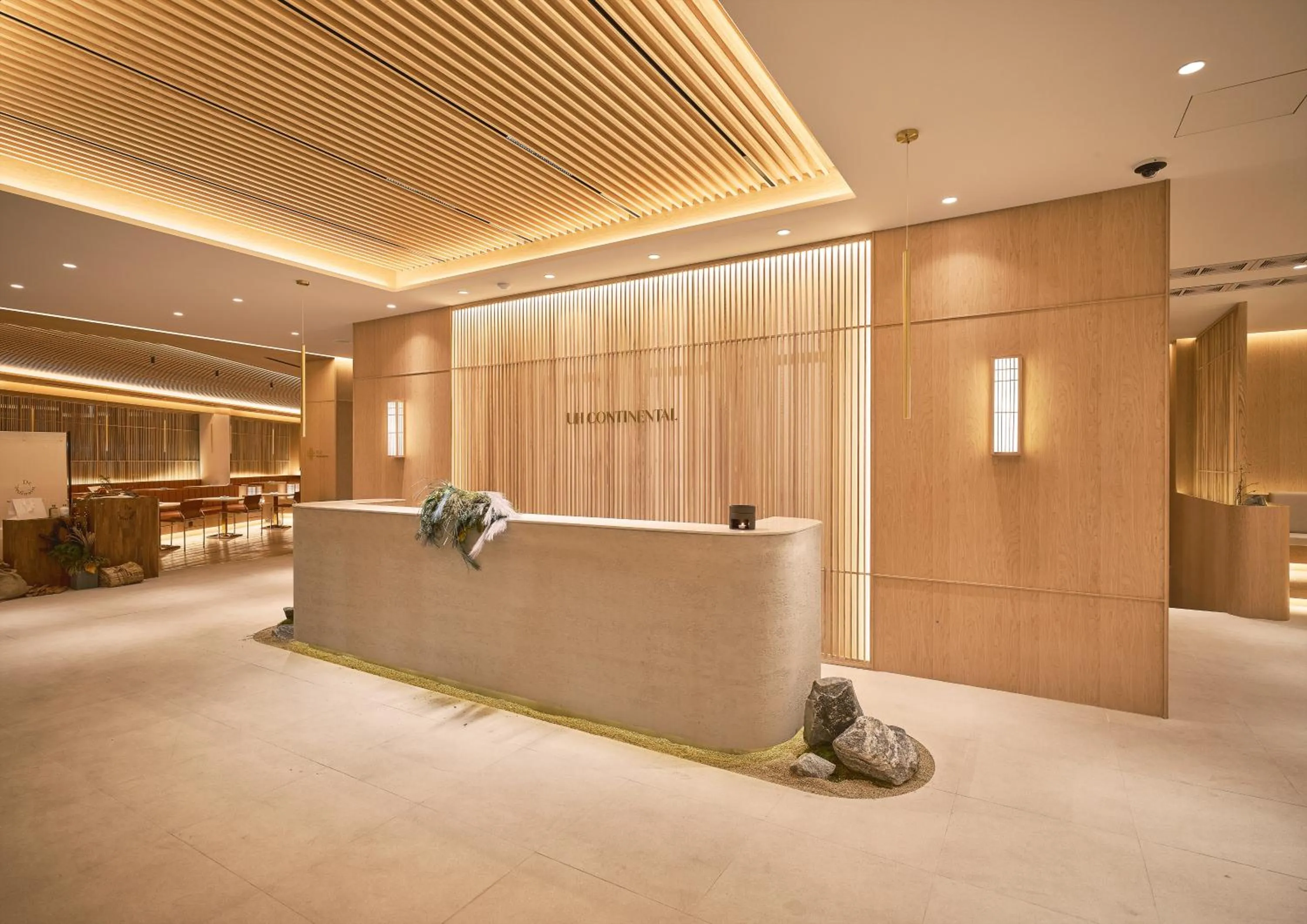 Lobby or reception in UH Continental CenterPoint