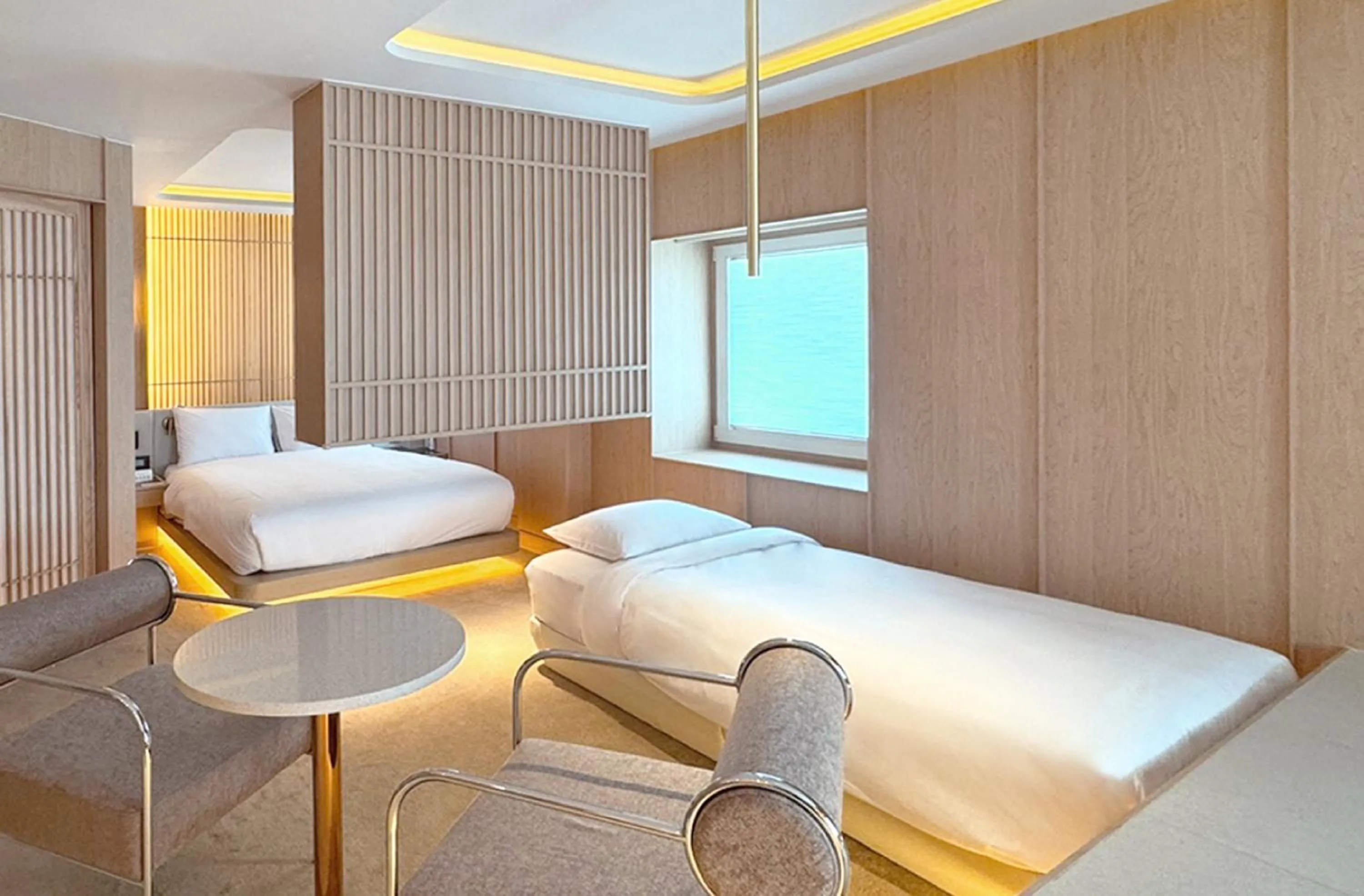 Bed in UH Continental CenterPoint