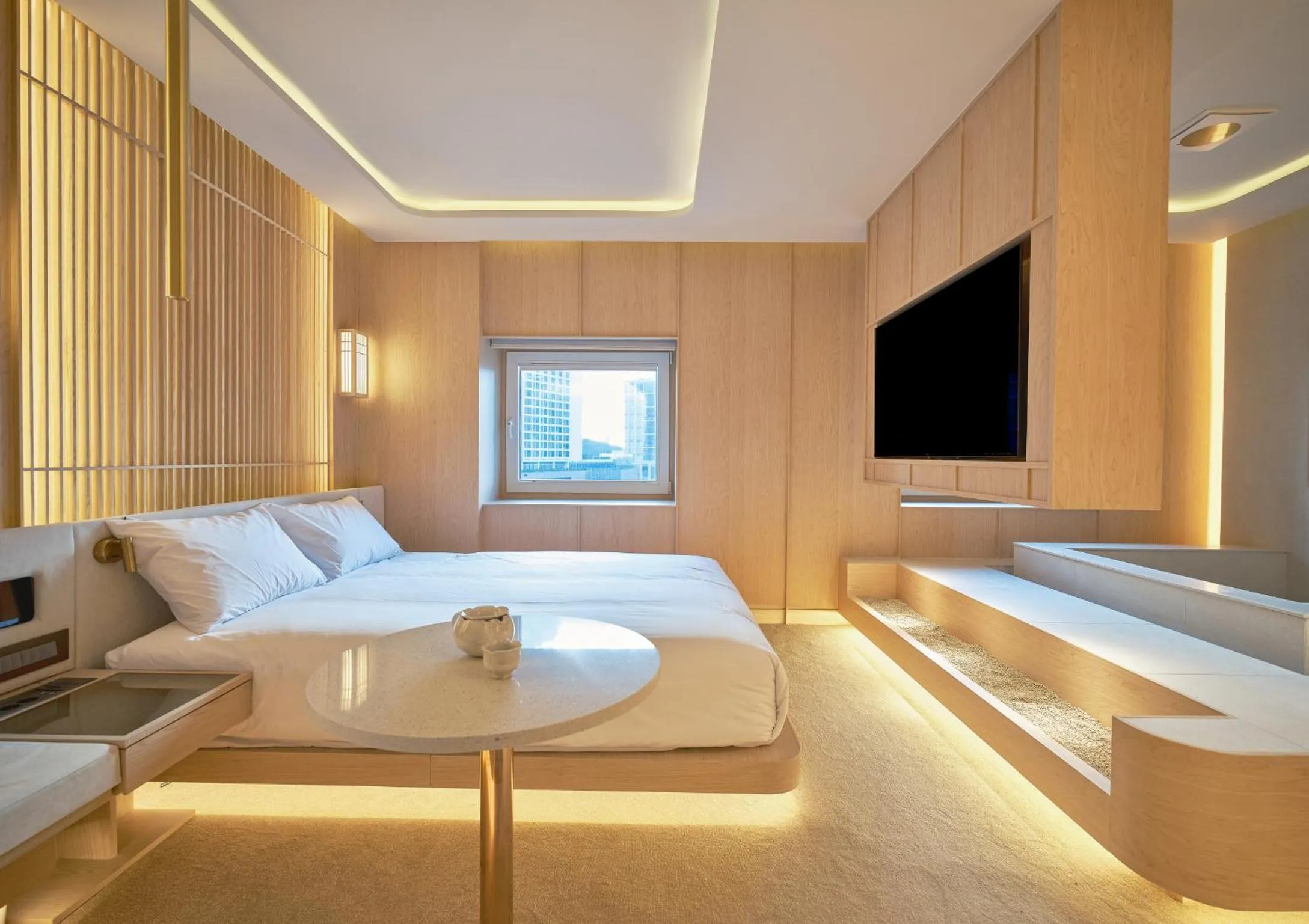 Bedroom, Bed in UH Continental CenterPoint