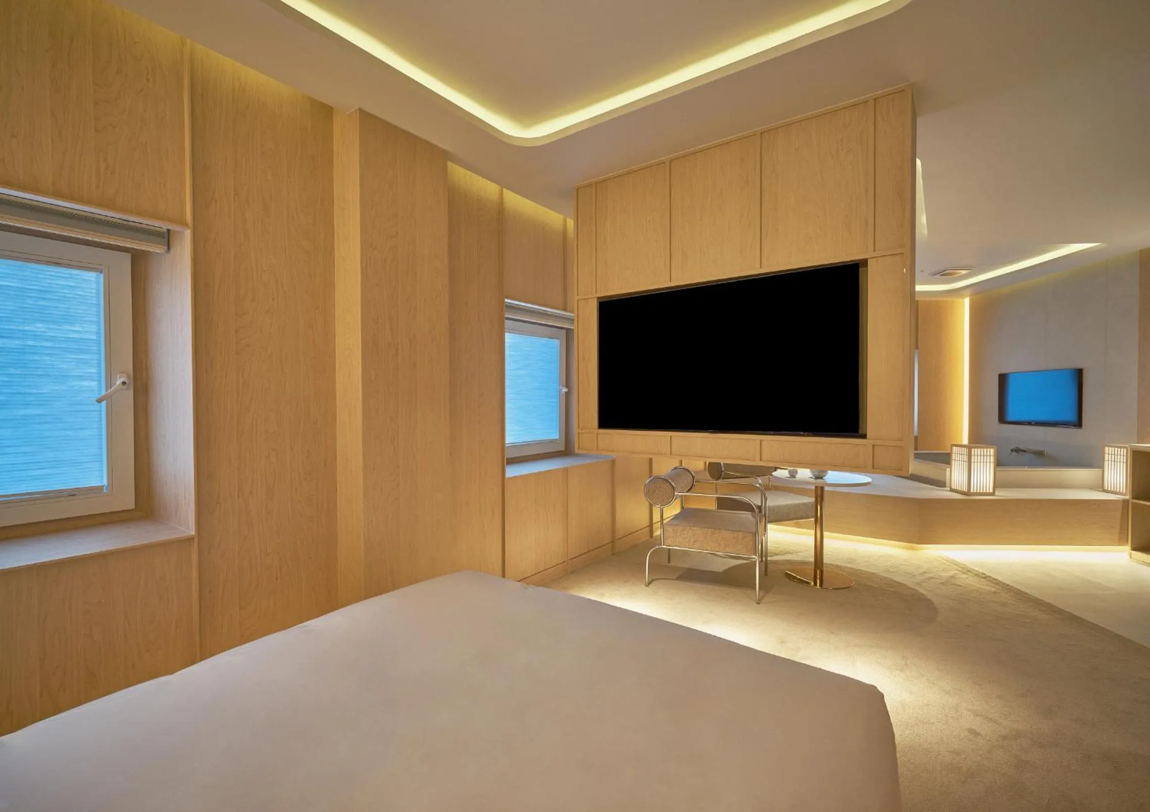 Bed in UH Continental CenterPoint