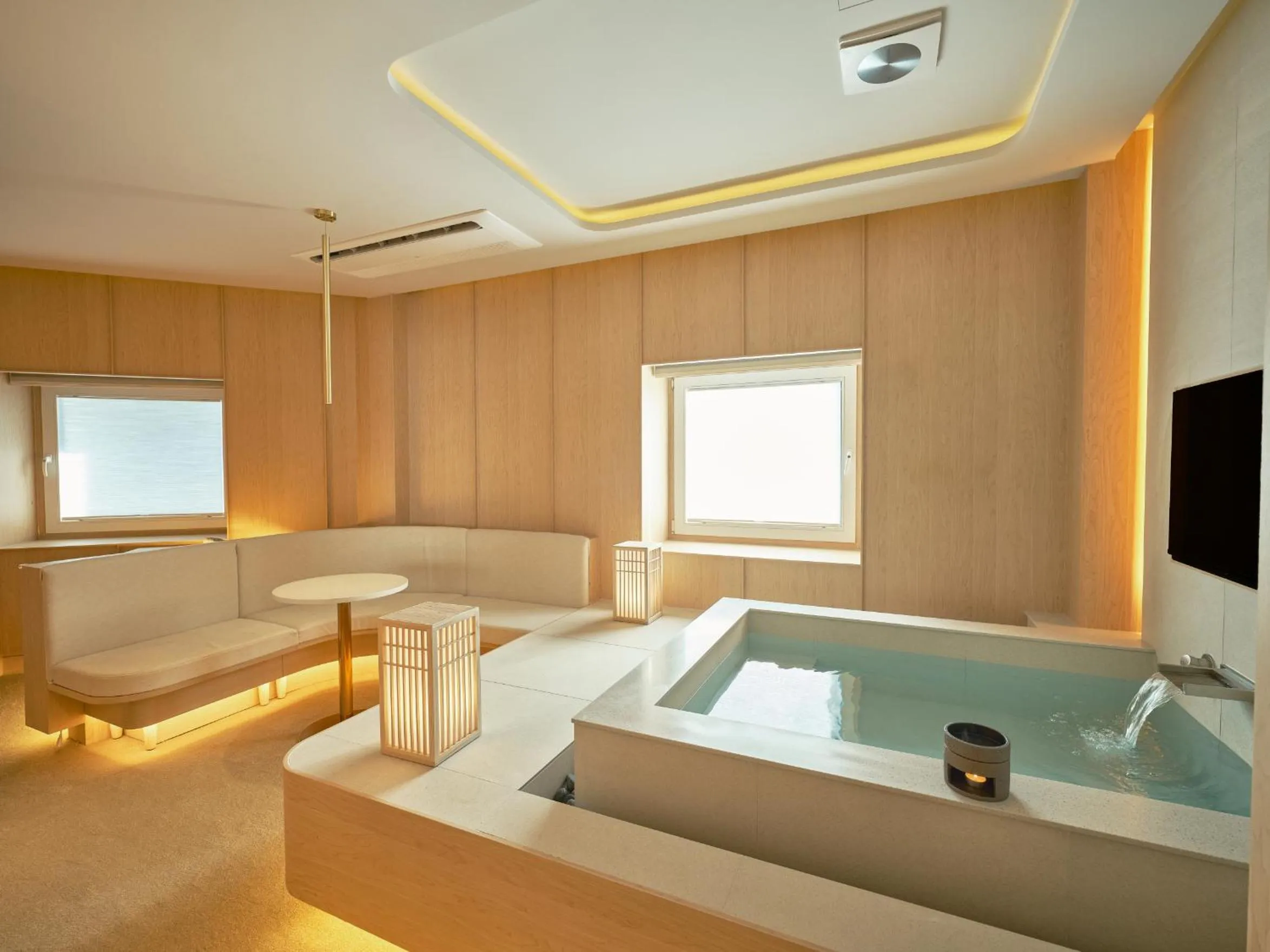 Spa and wellness centre/facilities in UH Continental CenterPoint