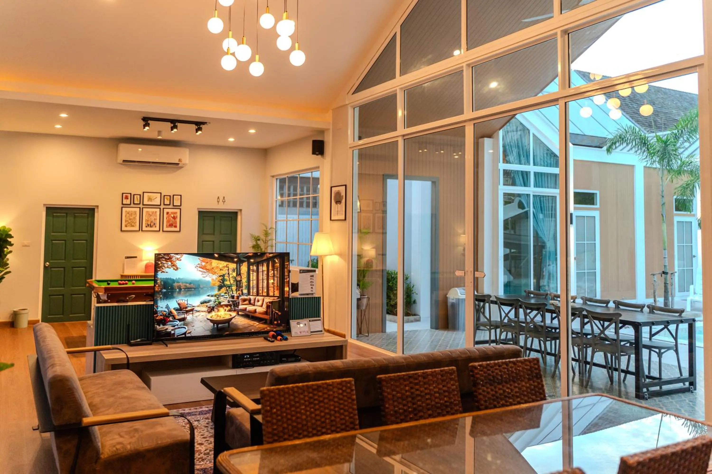 Living room in BellaBella Private Pool Villa Huahin near Beach