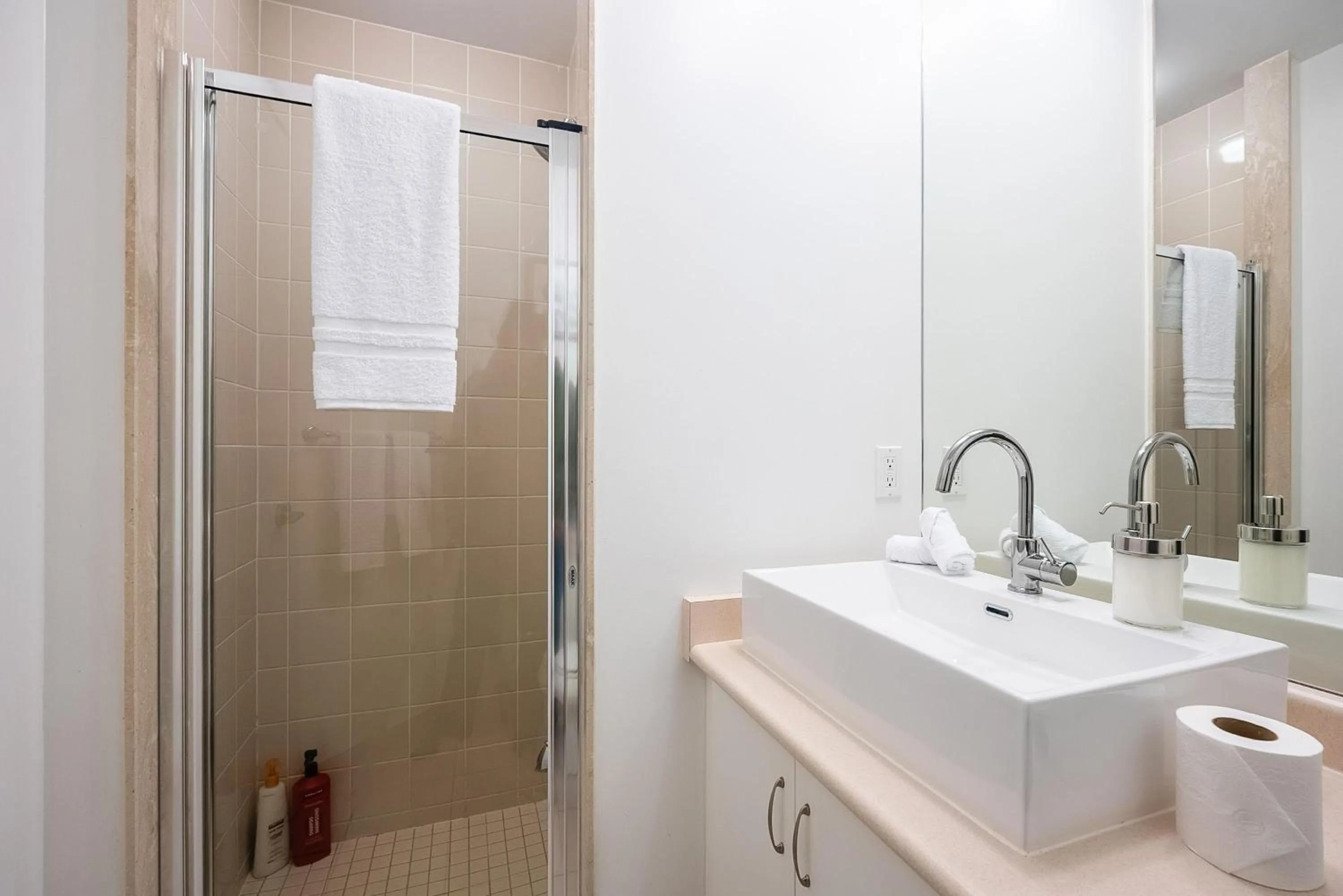 Rivetstays- The Neptune I