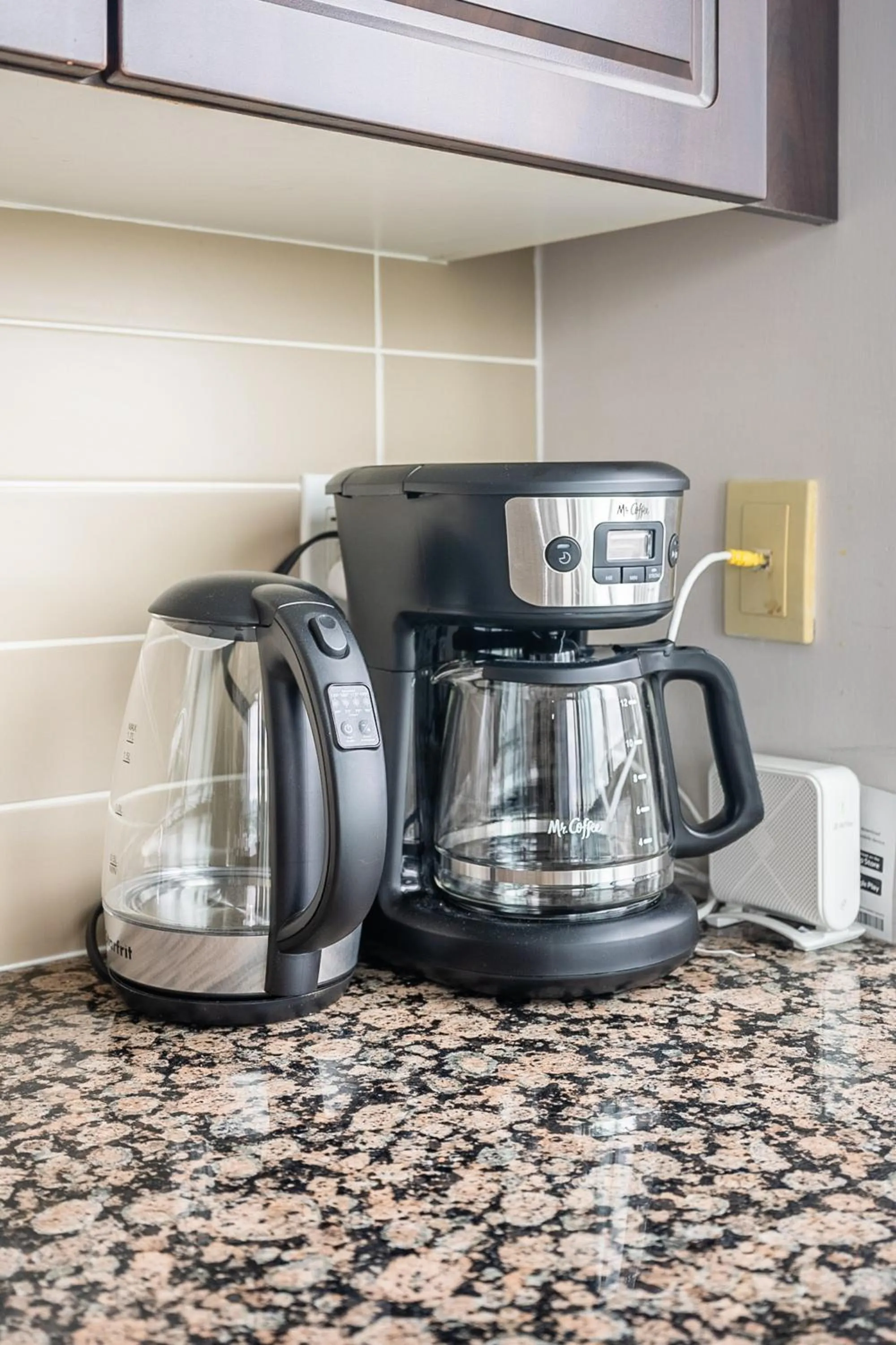 Coffee/tea facilities in Rivetstays- The Neptune I