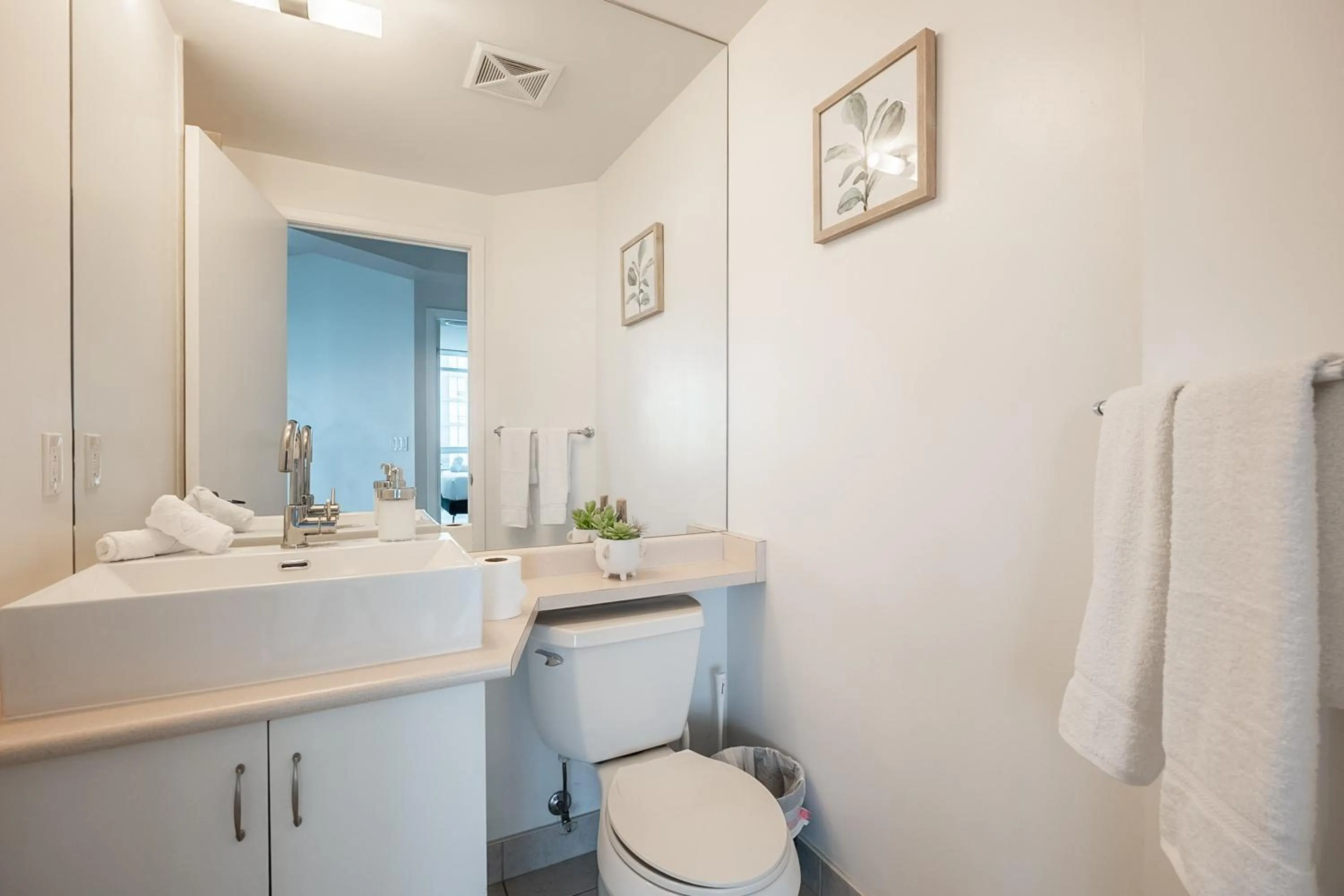 Bathroom in Rivetstays- The Neptune I