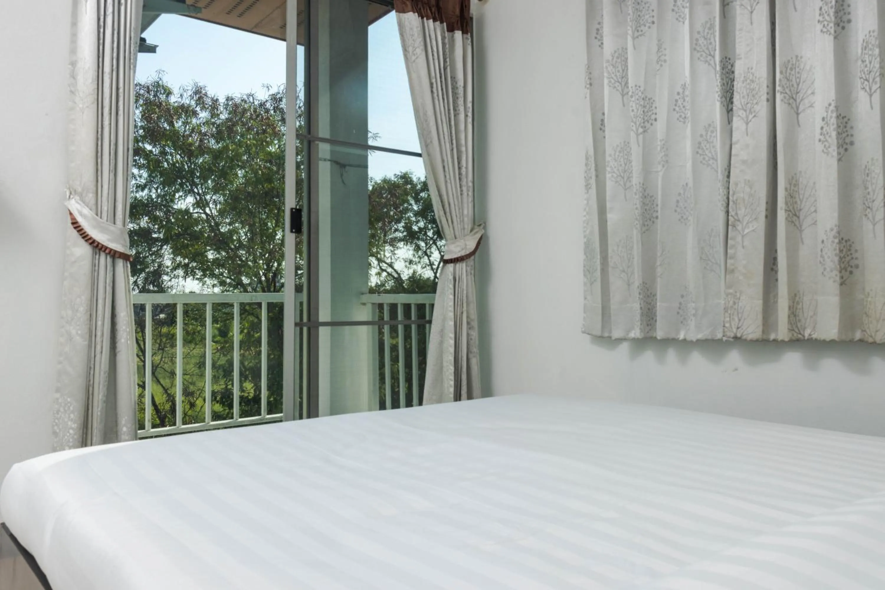 Bed in Taw Win Place