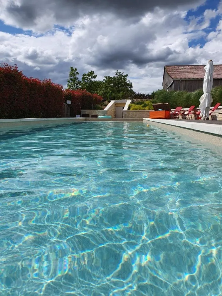 Pool view in Manoir de Surville