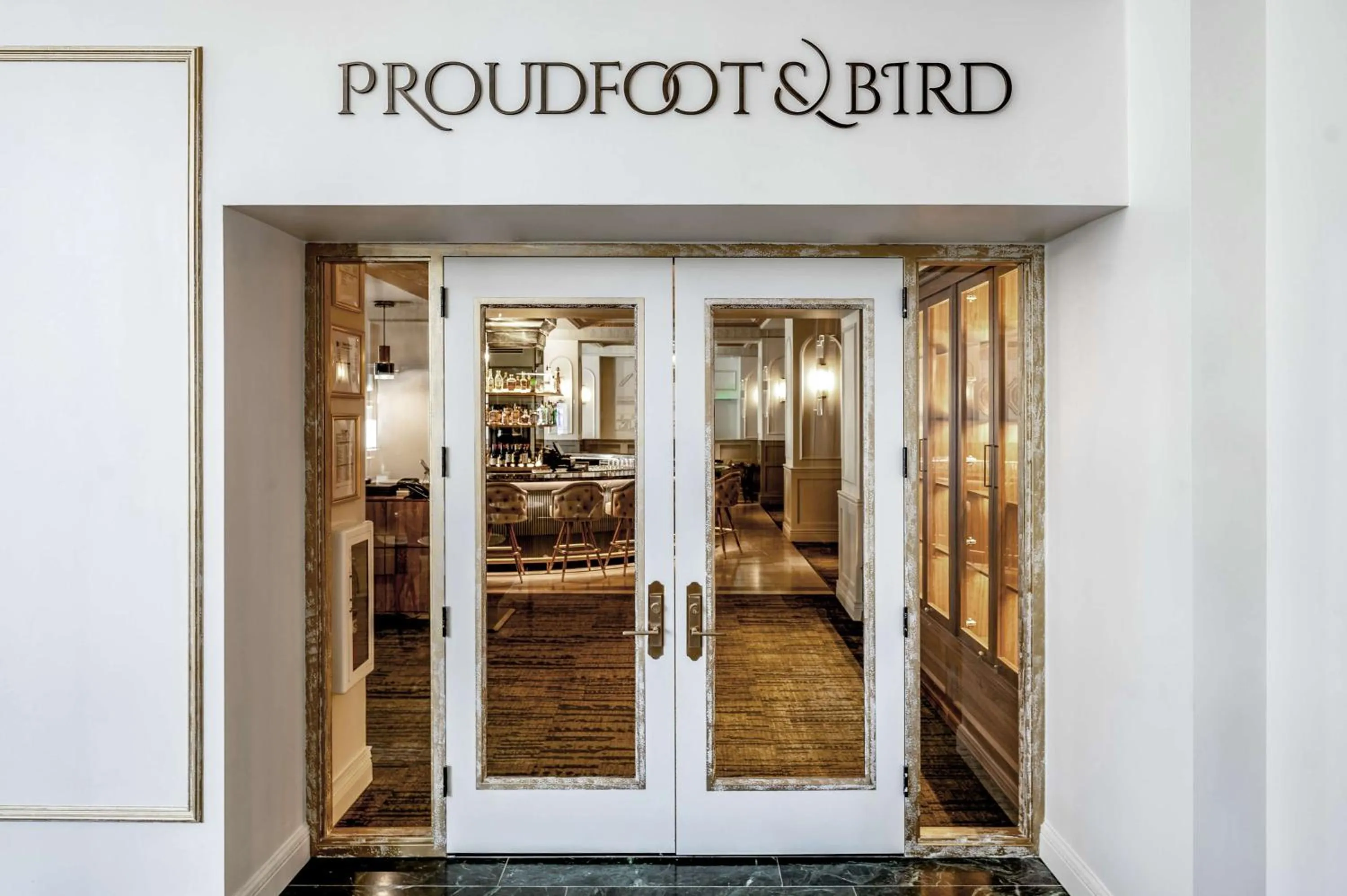 Restaurant/places to eat in Hotel Fort Des Moines, Curio Collection By Hilton