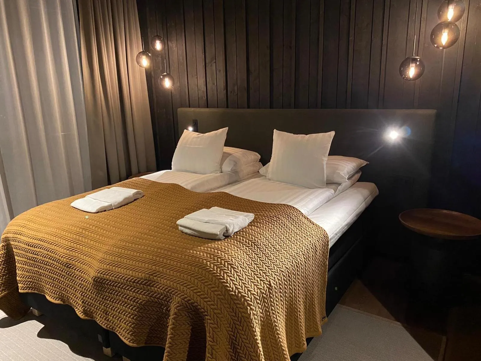 Bed in Wilderness Hotel Muotka & Igloos