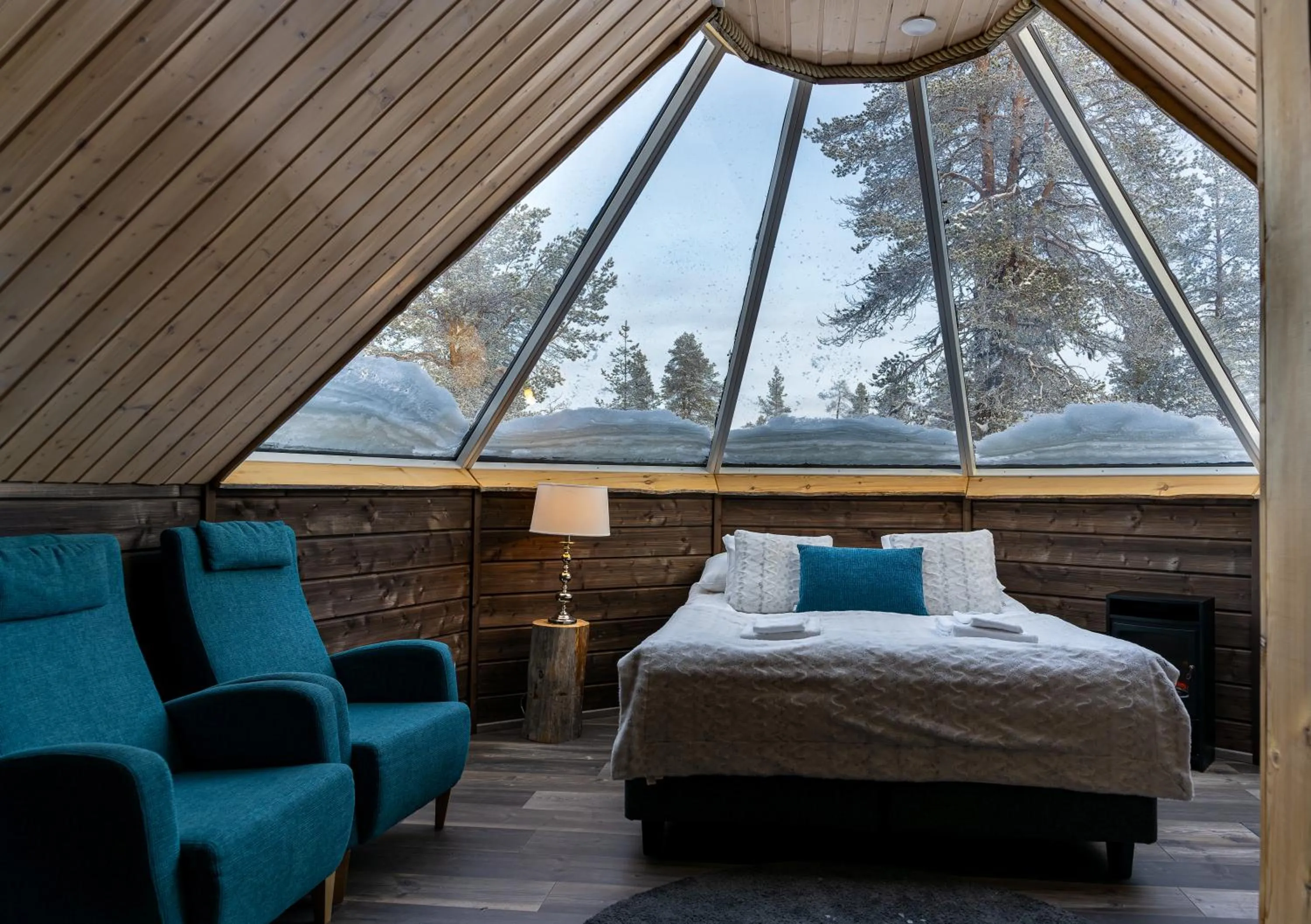 Bedroom, Bed in Wilderness Hotel Muotka & Igloos