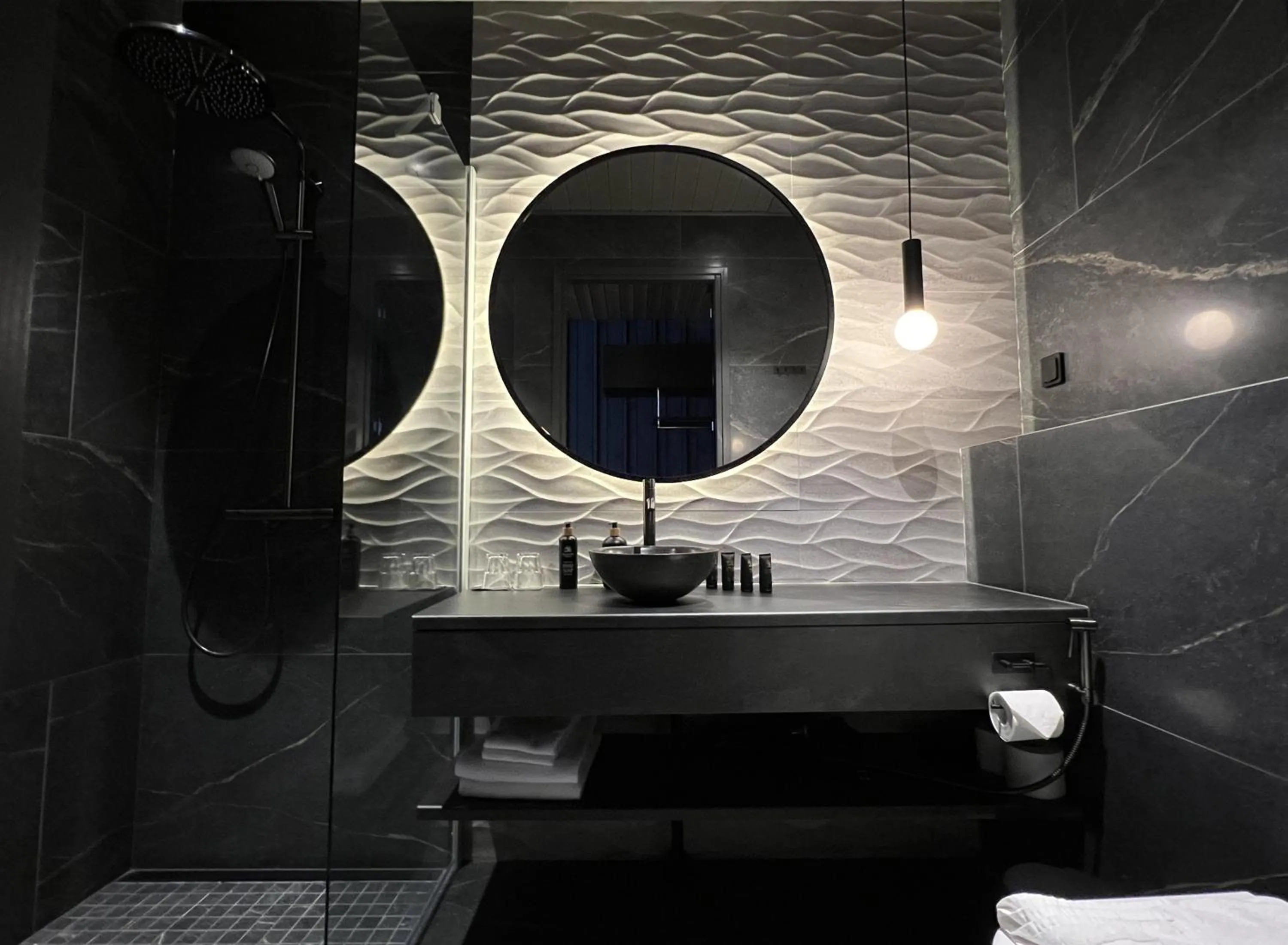 Shower in Wilderness Hotel Muotka & Igloos