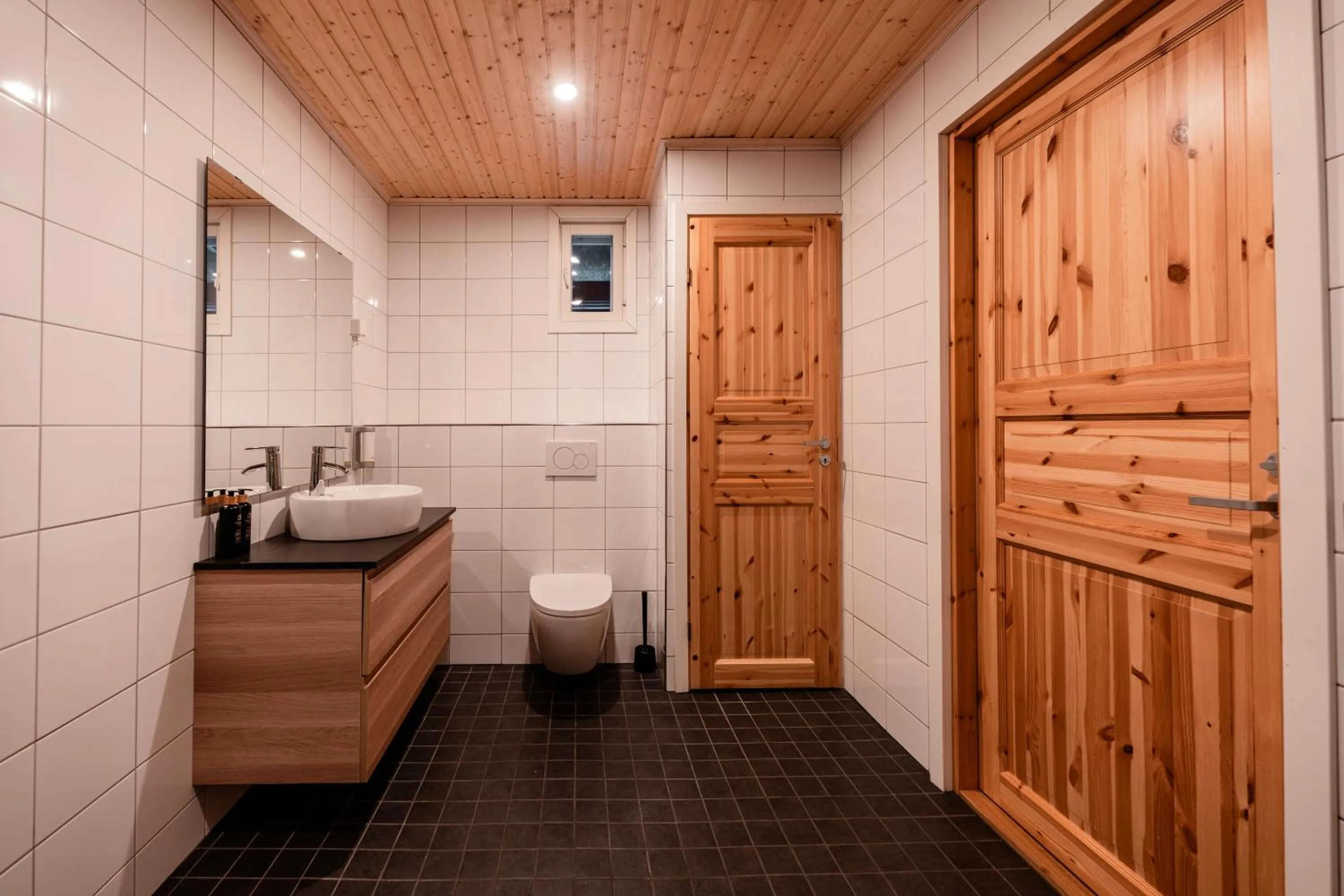 Bathroom in Wilderness Hotel Muotka & Igloos