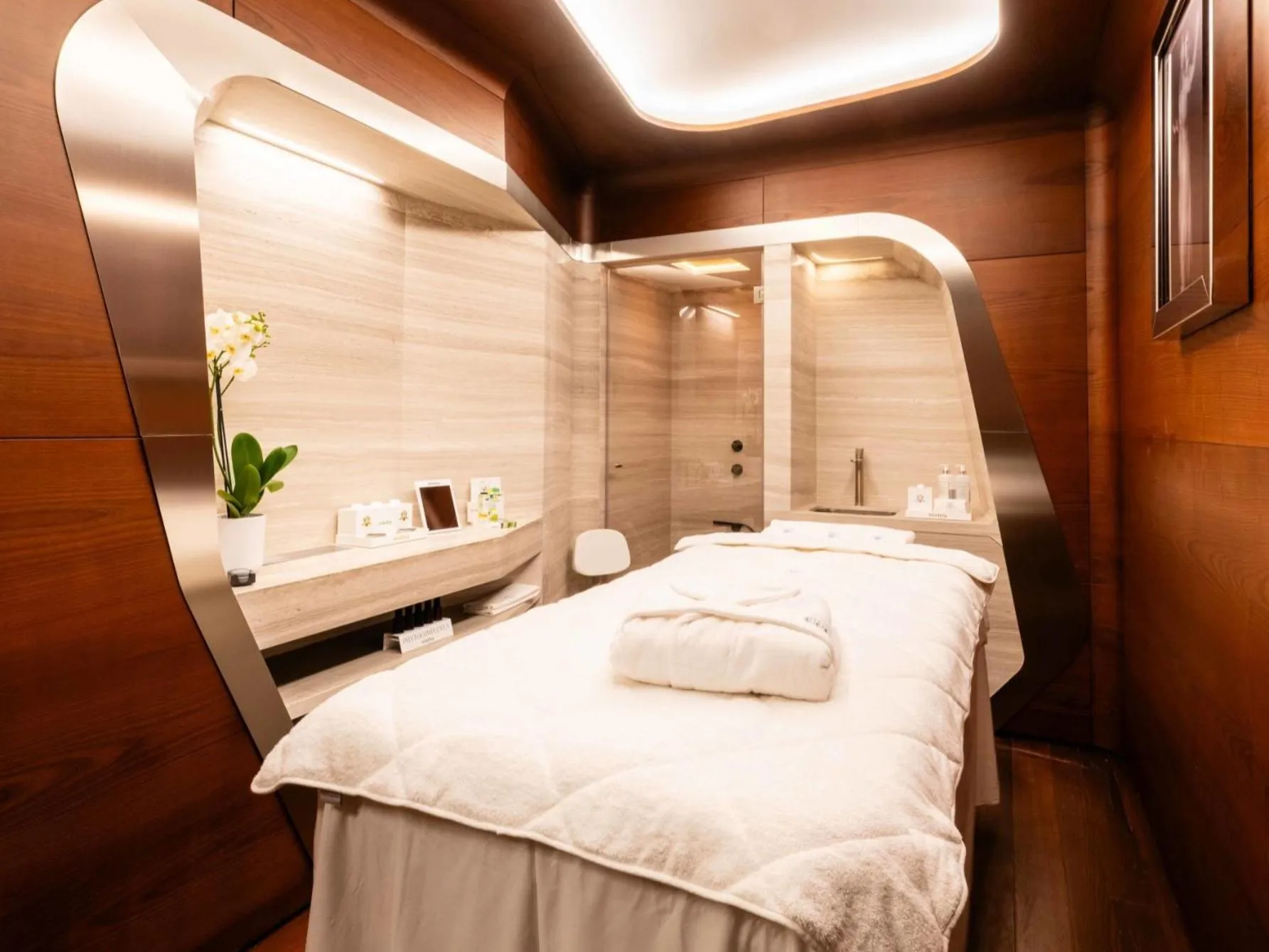 Massage, Bed in ROMEO Roma