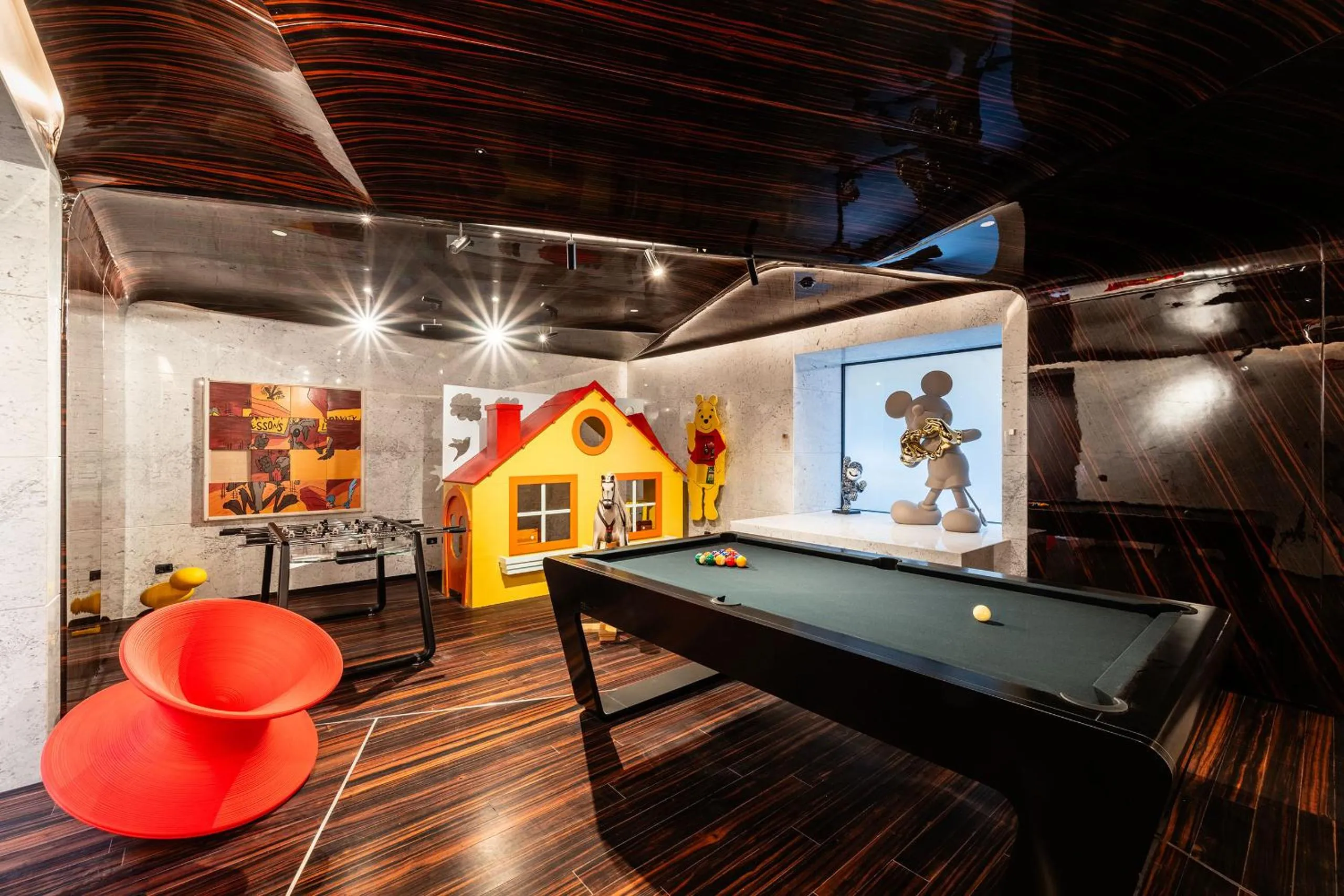 Game Room in ROMEO Roma