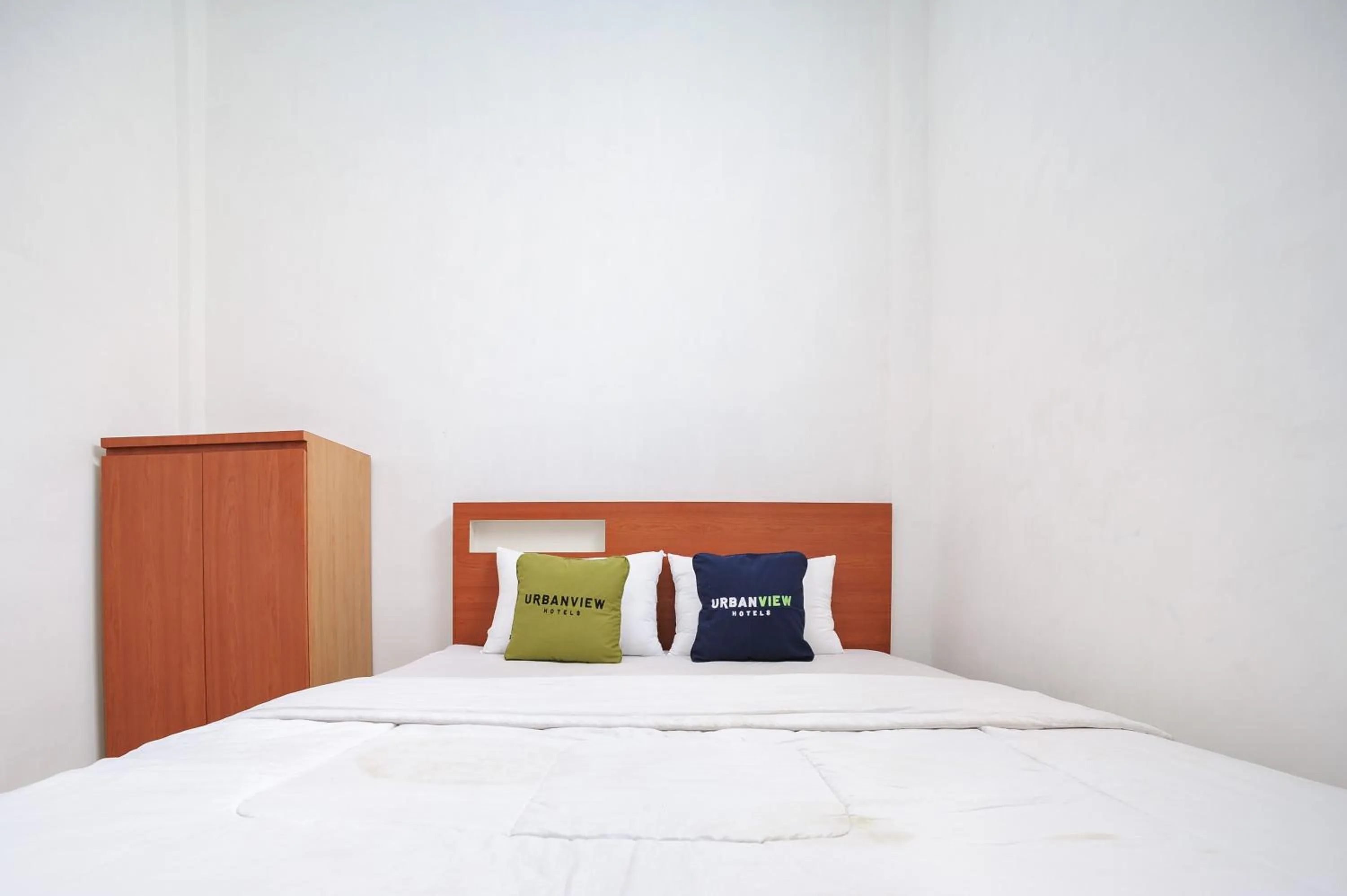 Bedroom, Bed in Urbanview GH Flamboyan 3 Syariah Lampung By RedDoorz