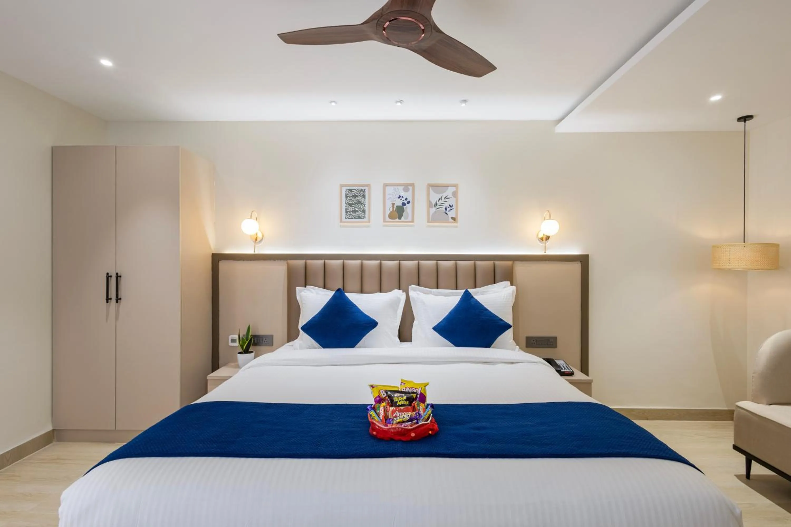 Bedroom, Bed in Sunrise A Boutique Hotel, Kondapur - Gachibowli