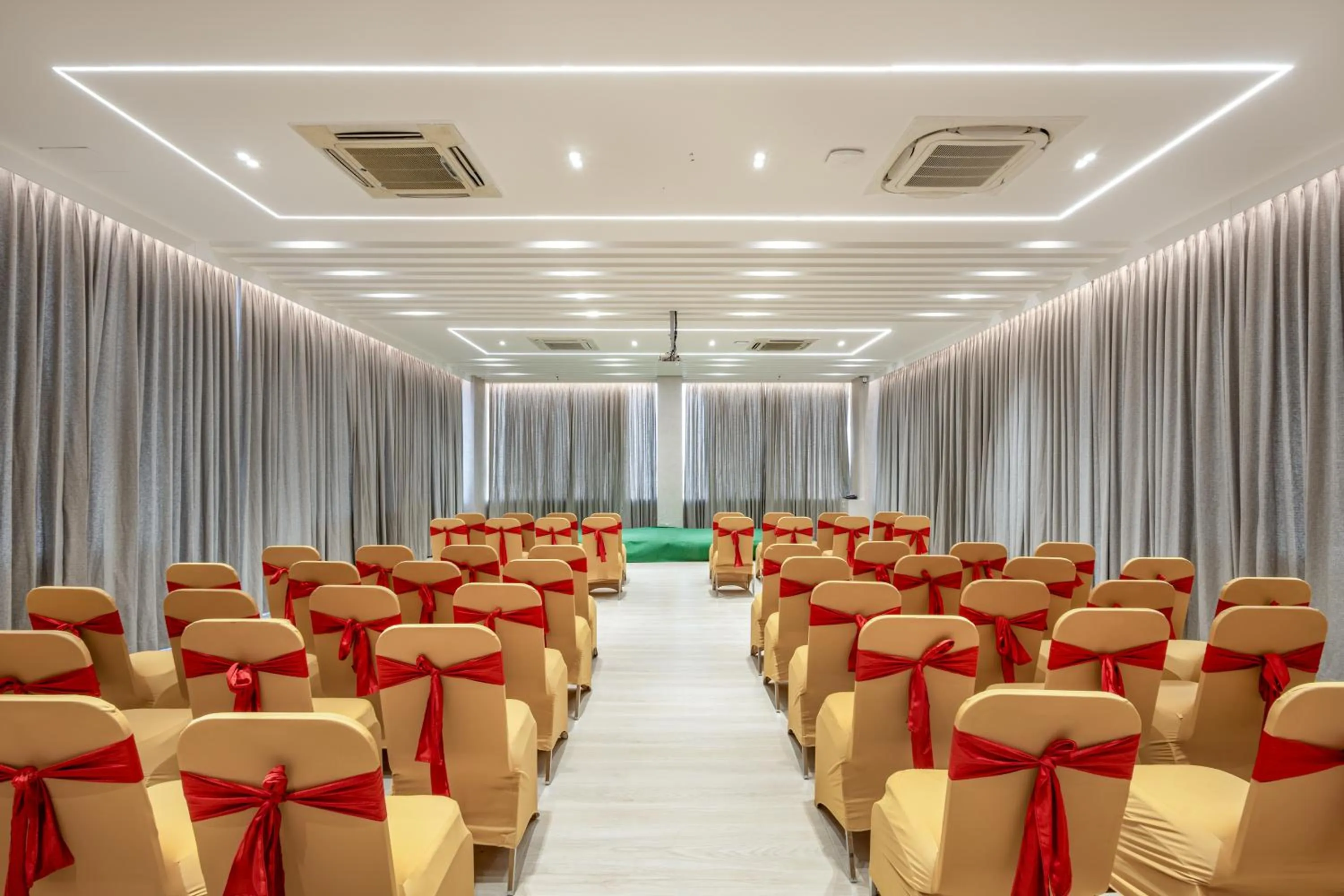 Banquet/Function facilities in Sunrise A Boutique Hotel, Kondapur - Gachibowli