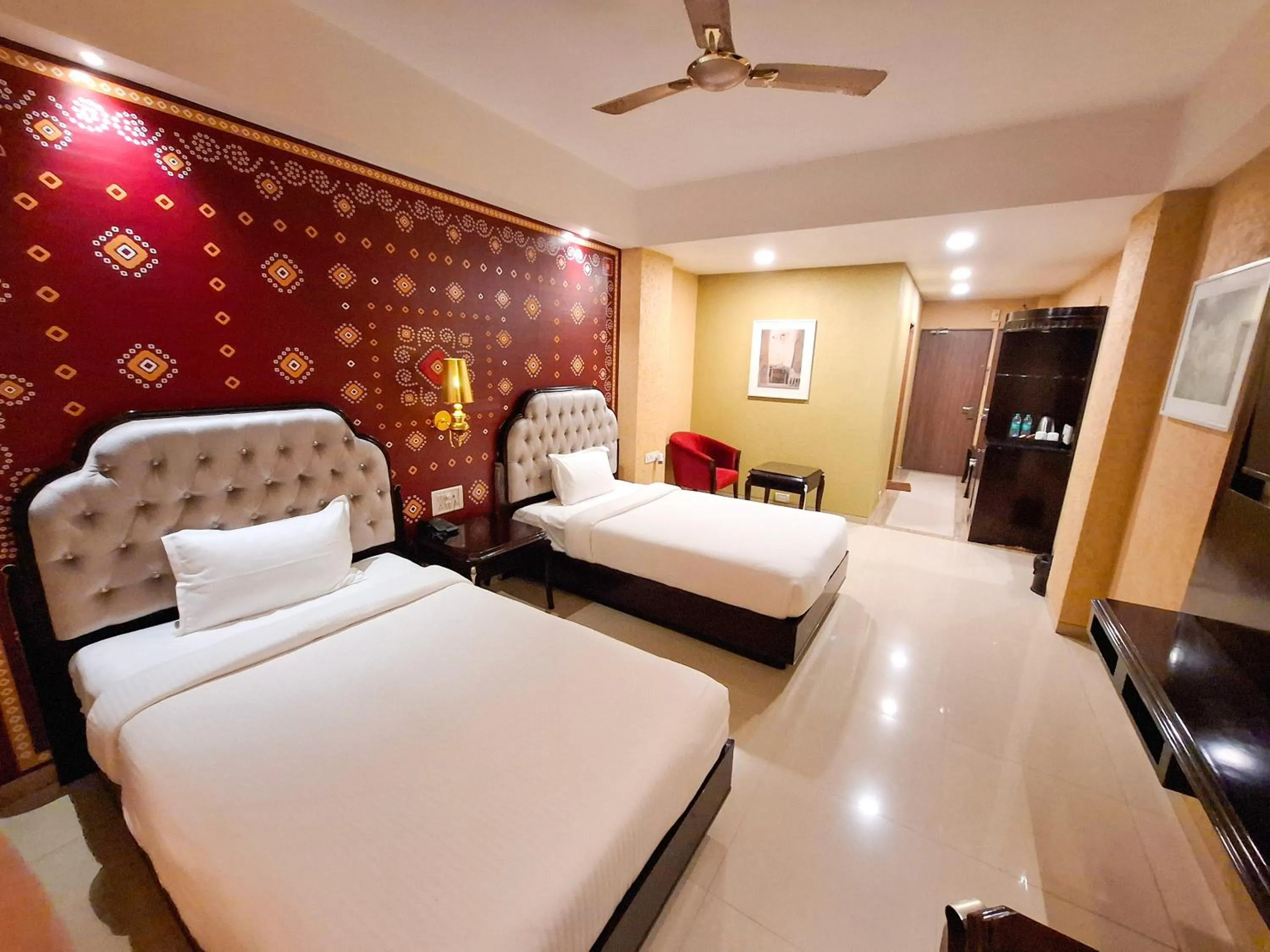 Bed in Aayush Resort Karjat
