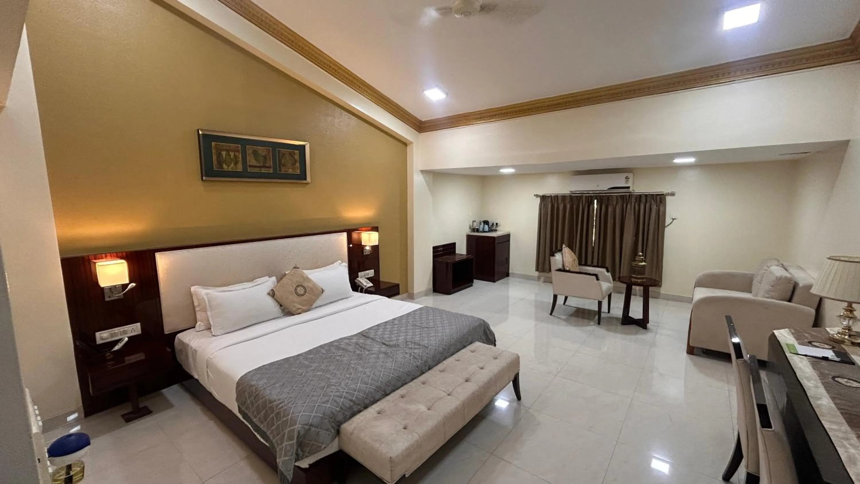 Bedroom, Bed in Aayush Resort