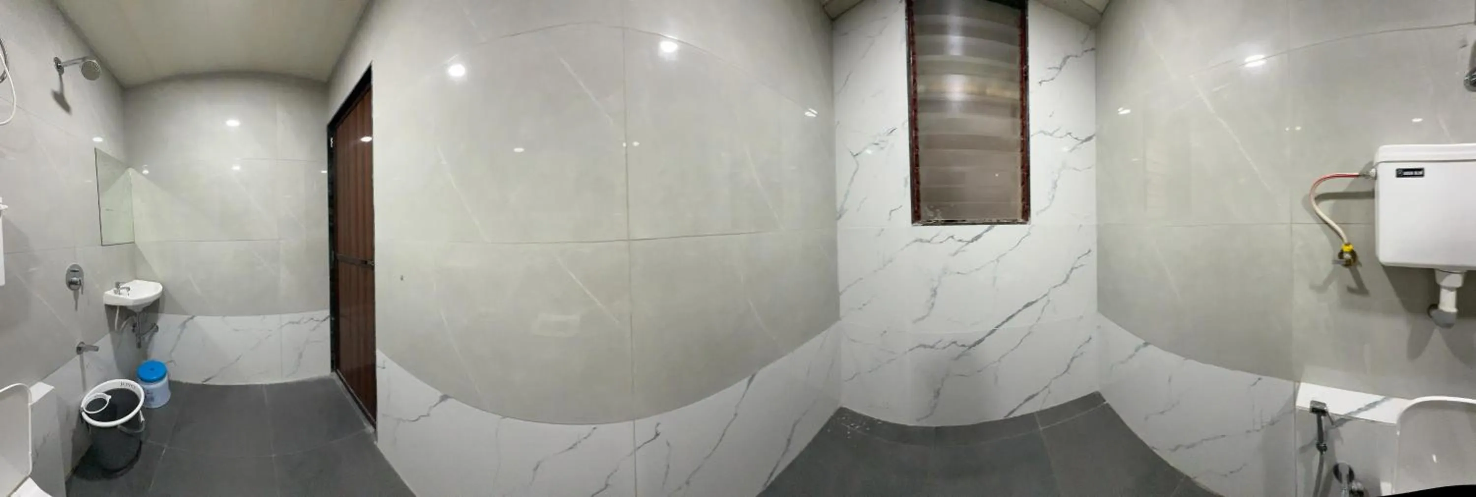 Shower in Hotel Marine Line Near Churchgate