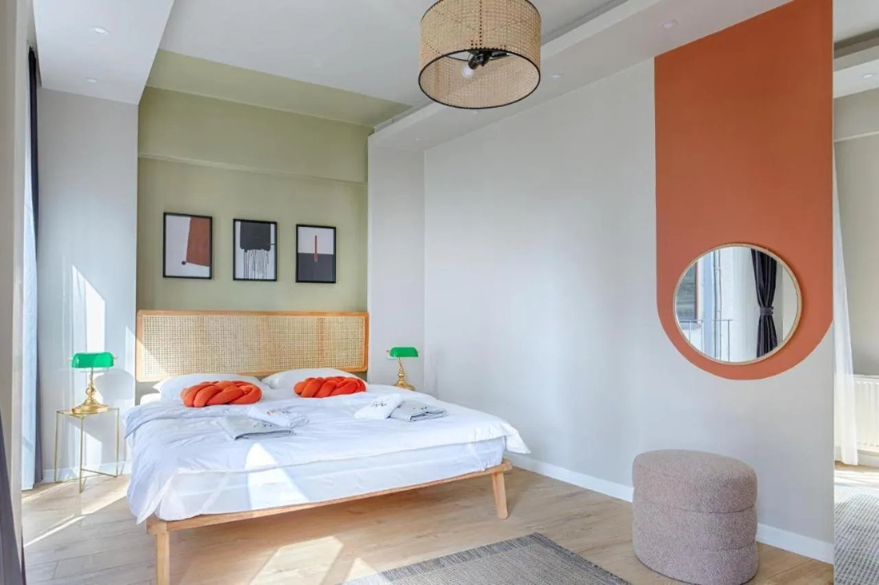 Bed in by Abraham Galata