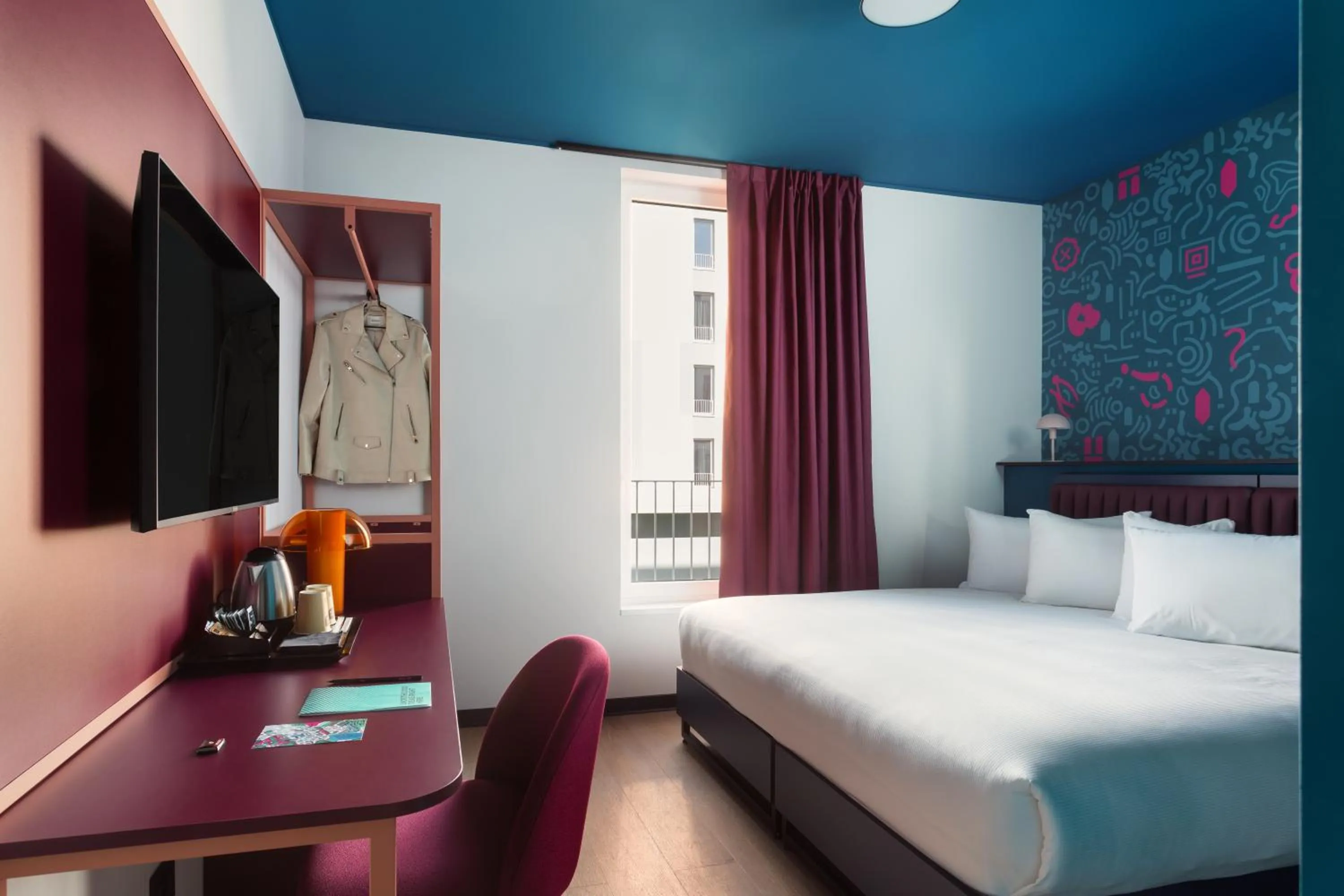 Bedroom, Bed in CX Milan NoM