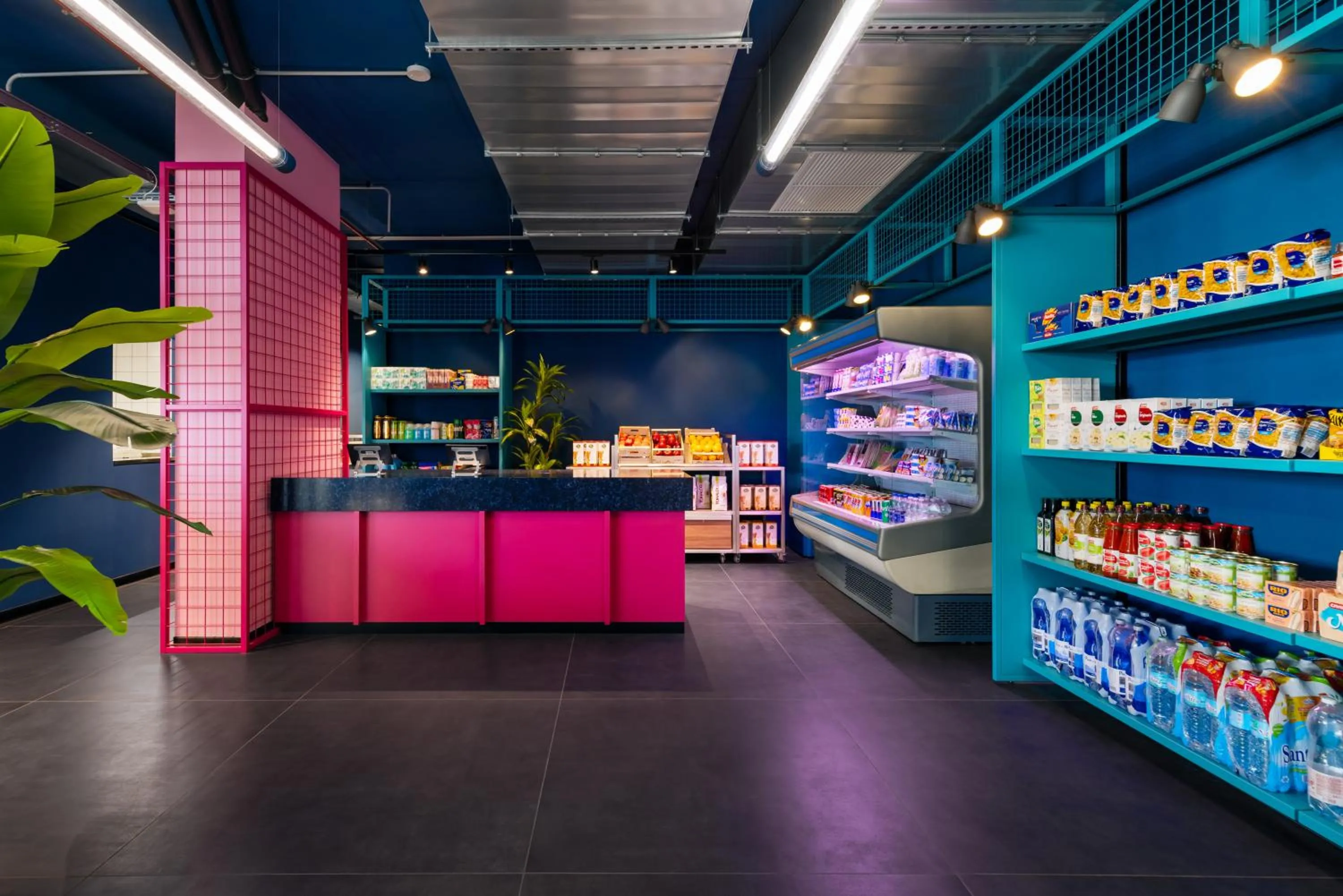 Food and drinks in CX Milan NoM