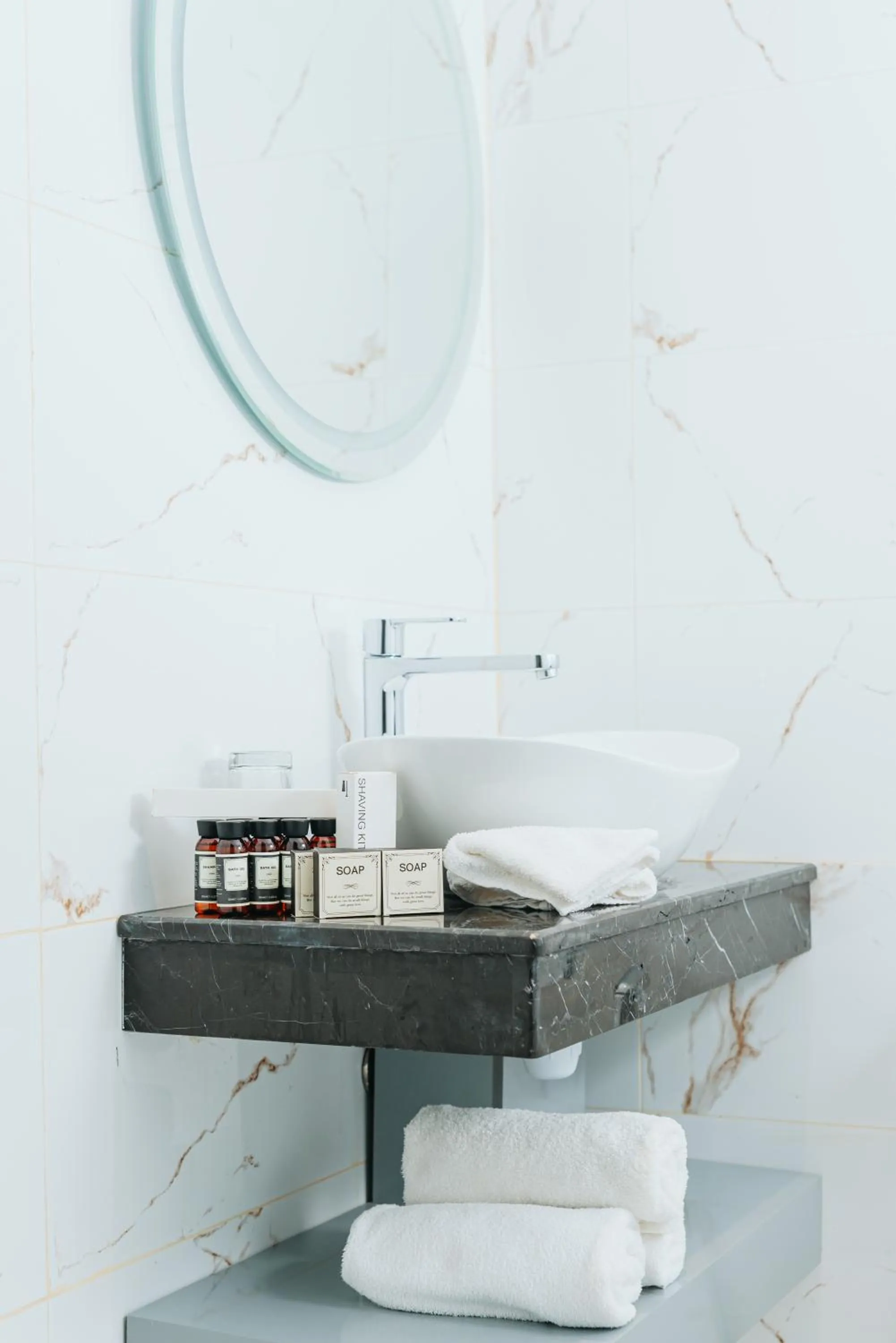 Bathroom in CONGRESS Hotel