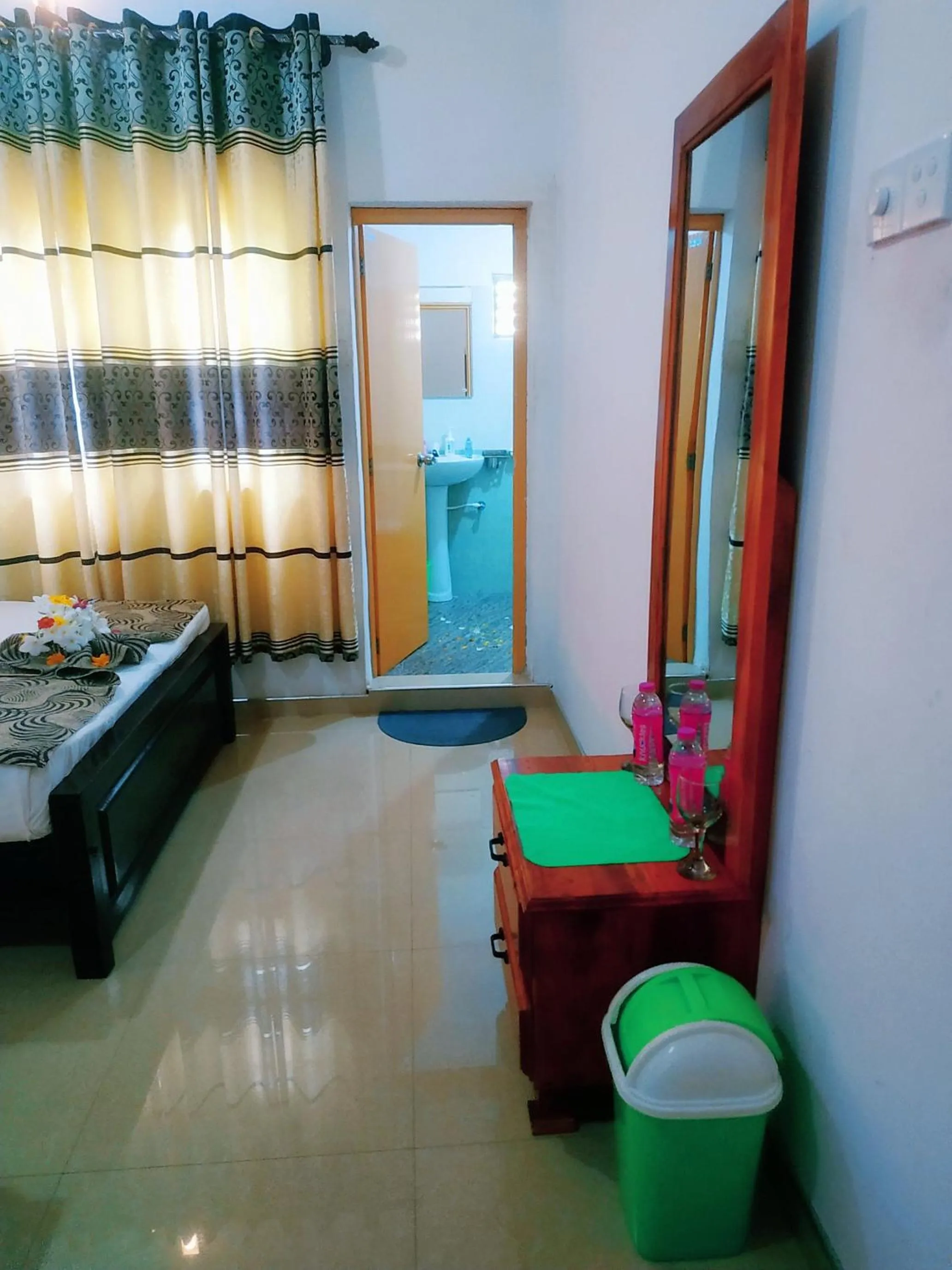 View (from property/room), Bed in Green heaven safari resort Udawalawa