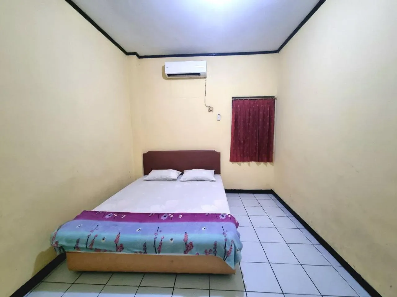 Bed in Hotel Harapan Jaya