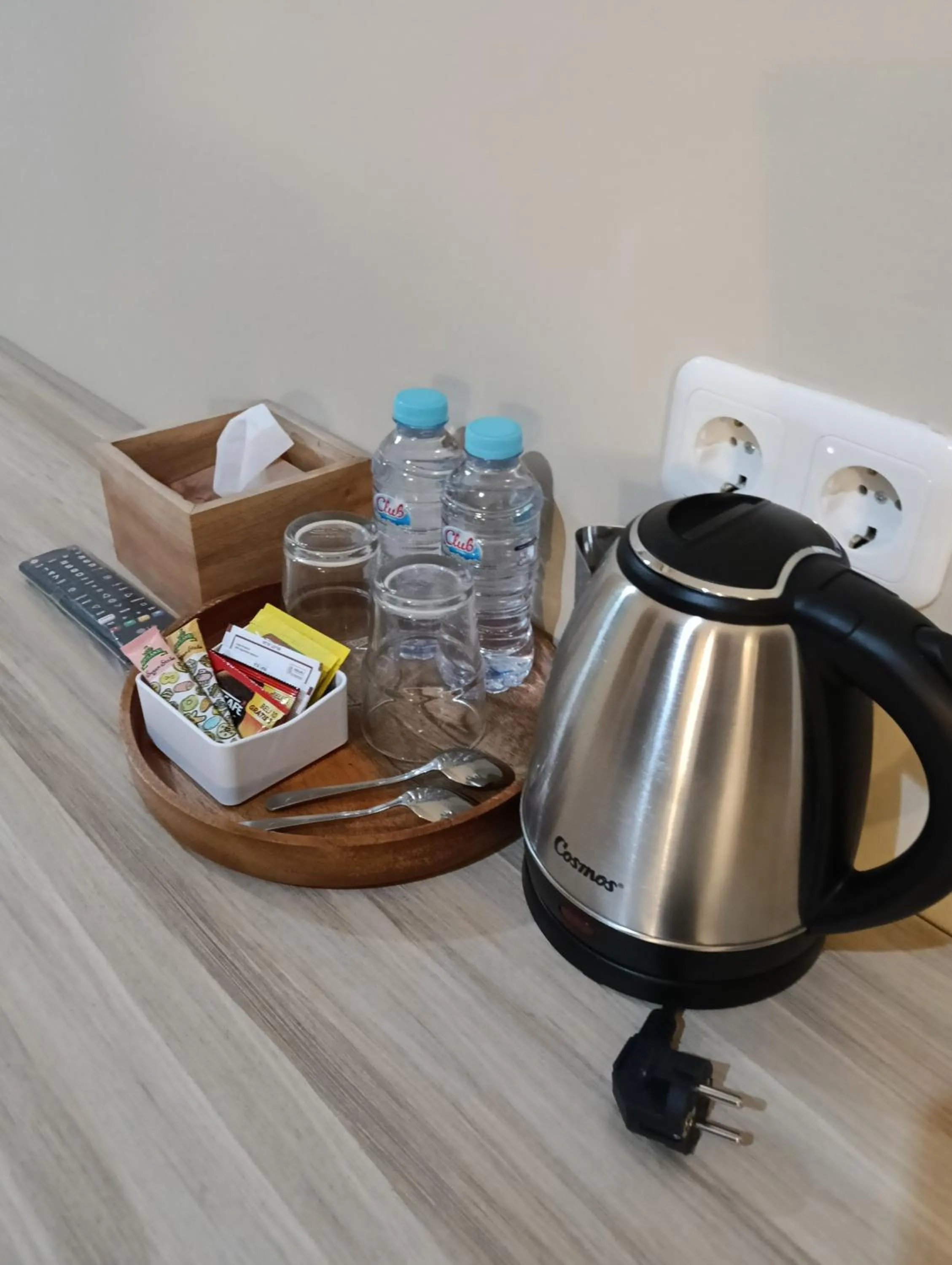 Sunflower Hotel Syariah near Juanda Airport