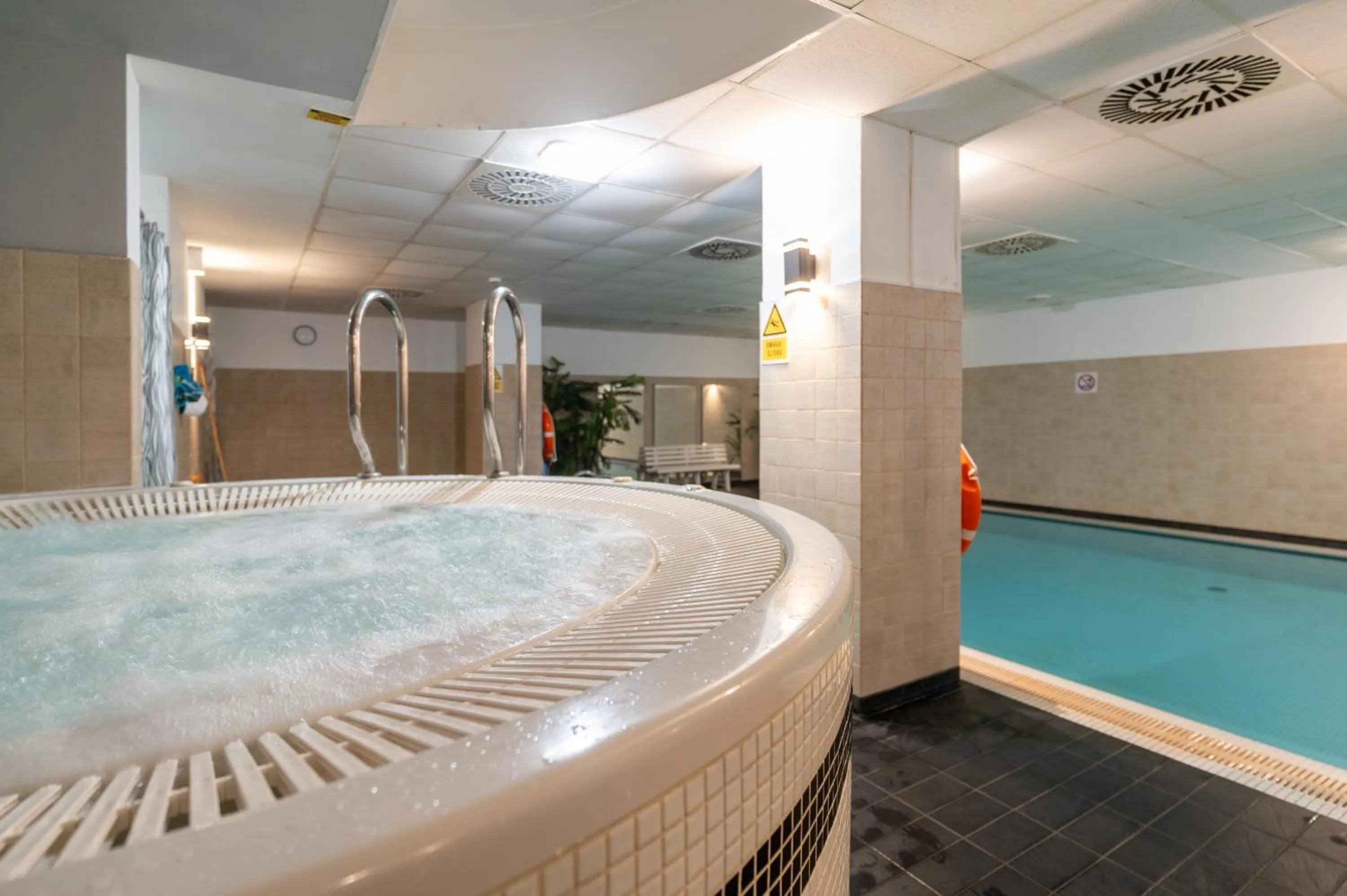 Swimming pool in Quality Silesian Hotel