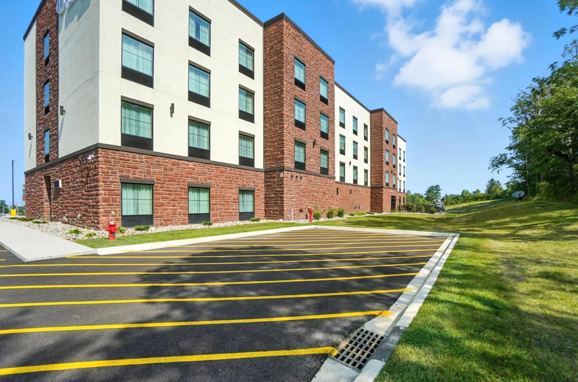 Property building in Cobblestone Hotel & Suites - Bellefontaine