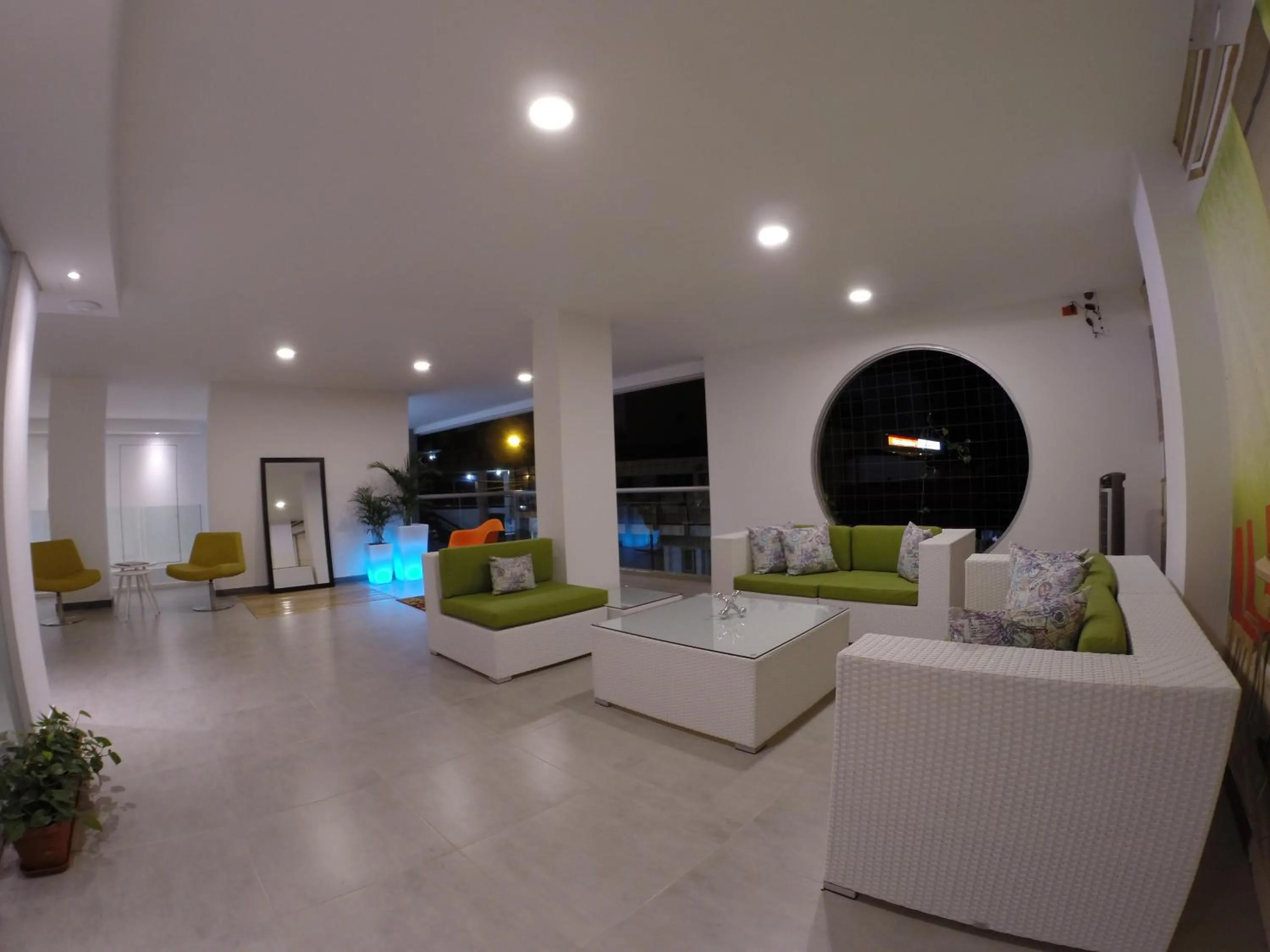 Living room in Del Mar Hotel