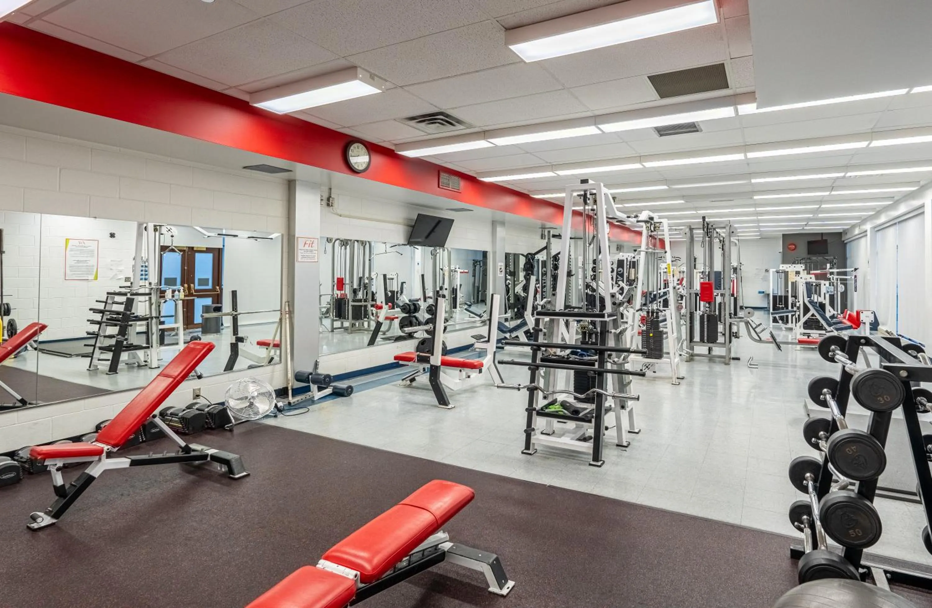 Fitness centre/facilities in DEV Hotel and Conference Centre