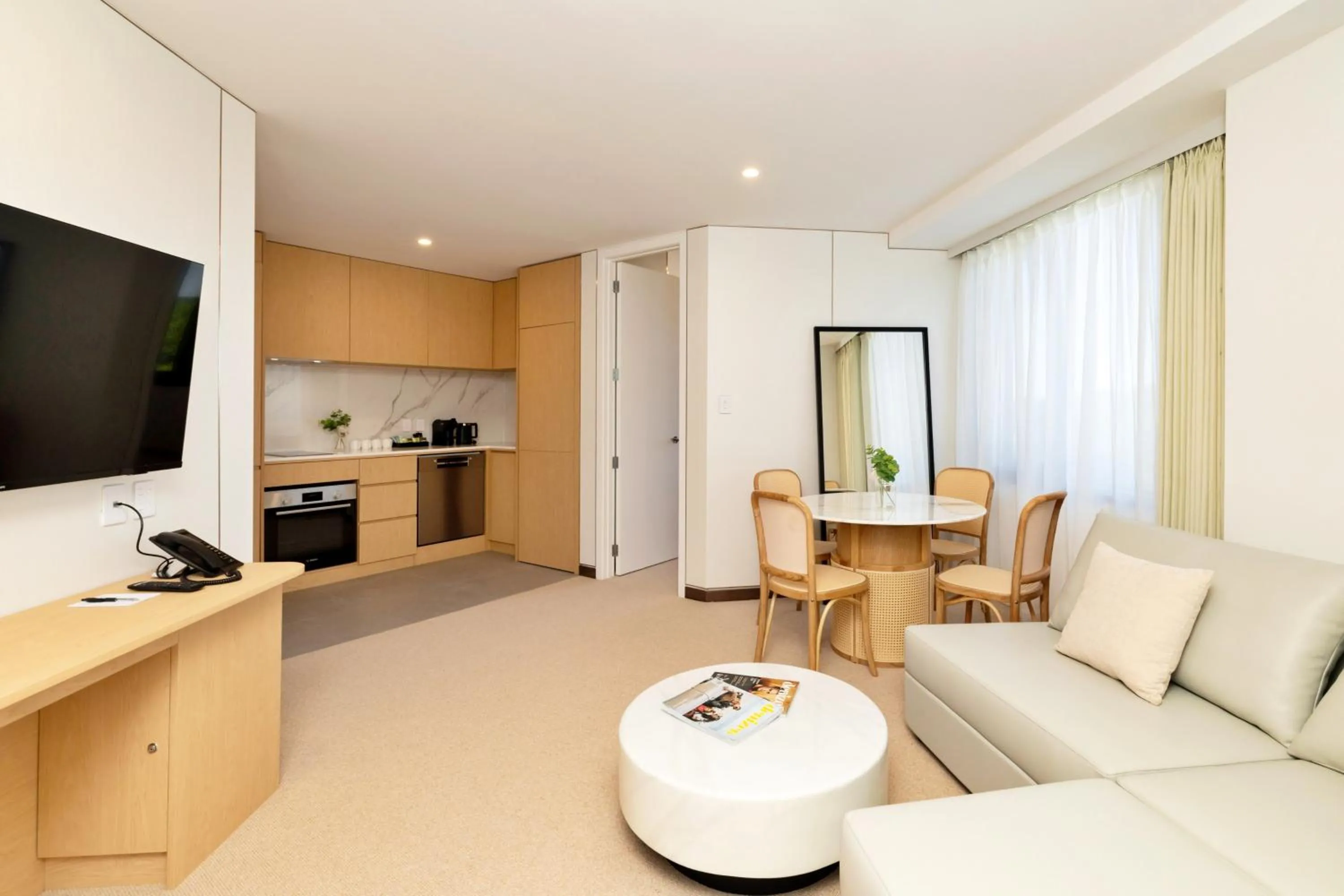 Kitchen or kitchenette in Maxim Hotel - Auckland