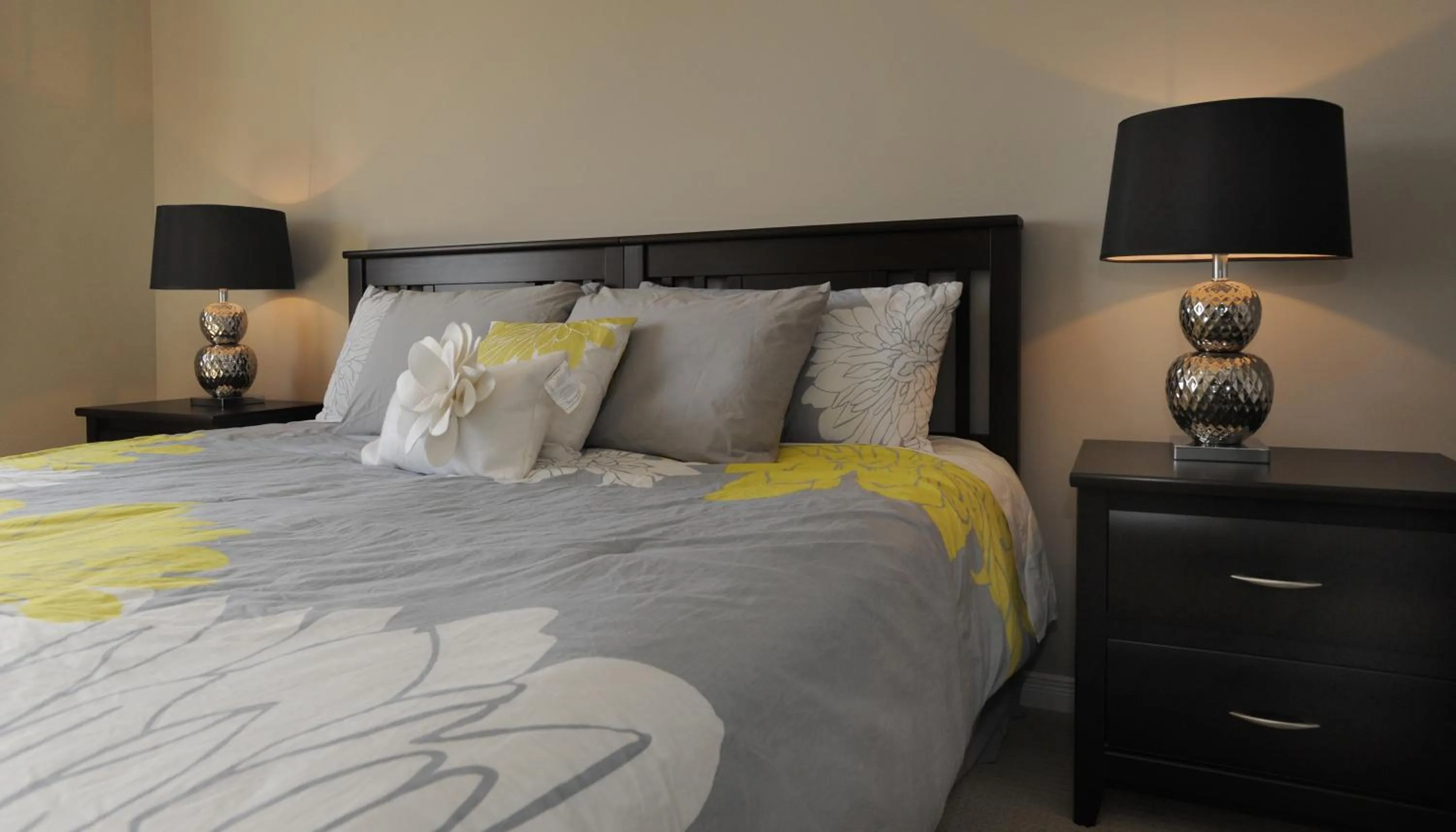 Bedroom, Bed in Boardwalk Homes - Executive Townhomes