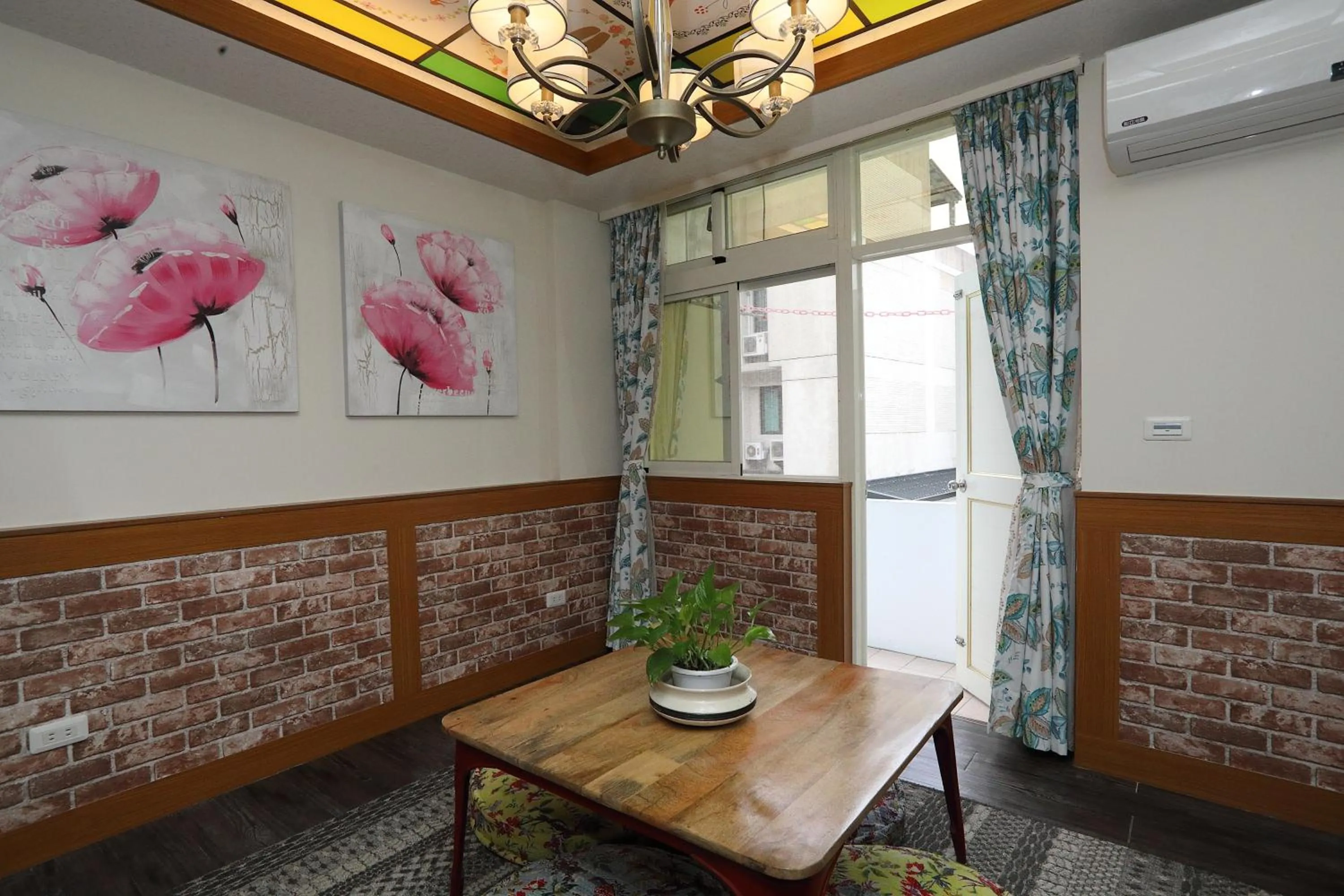 Decorative detail in First Place B&B (Hualien Railway Station)