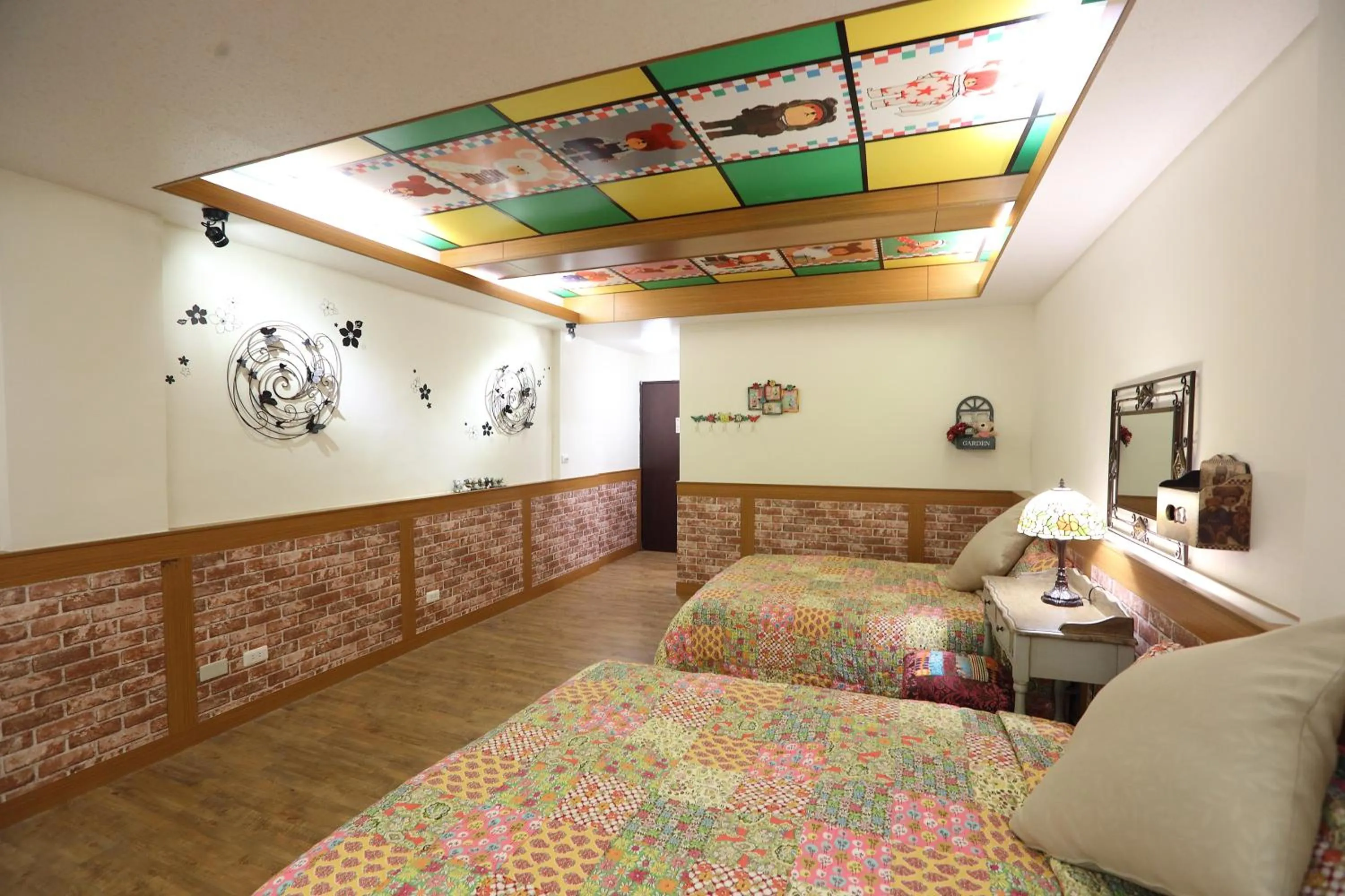 Photo of the whole room, Bed in First Place B&B (Hualien Railway Station)
