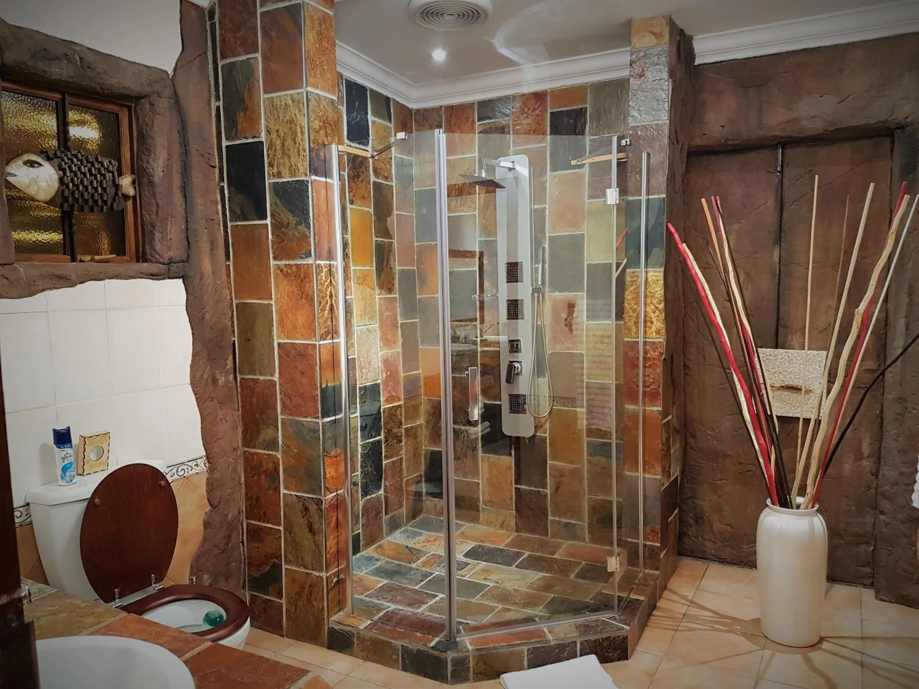 Shower in 61 On Ireland Guest House and Conferencing