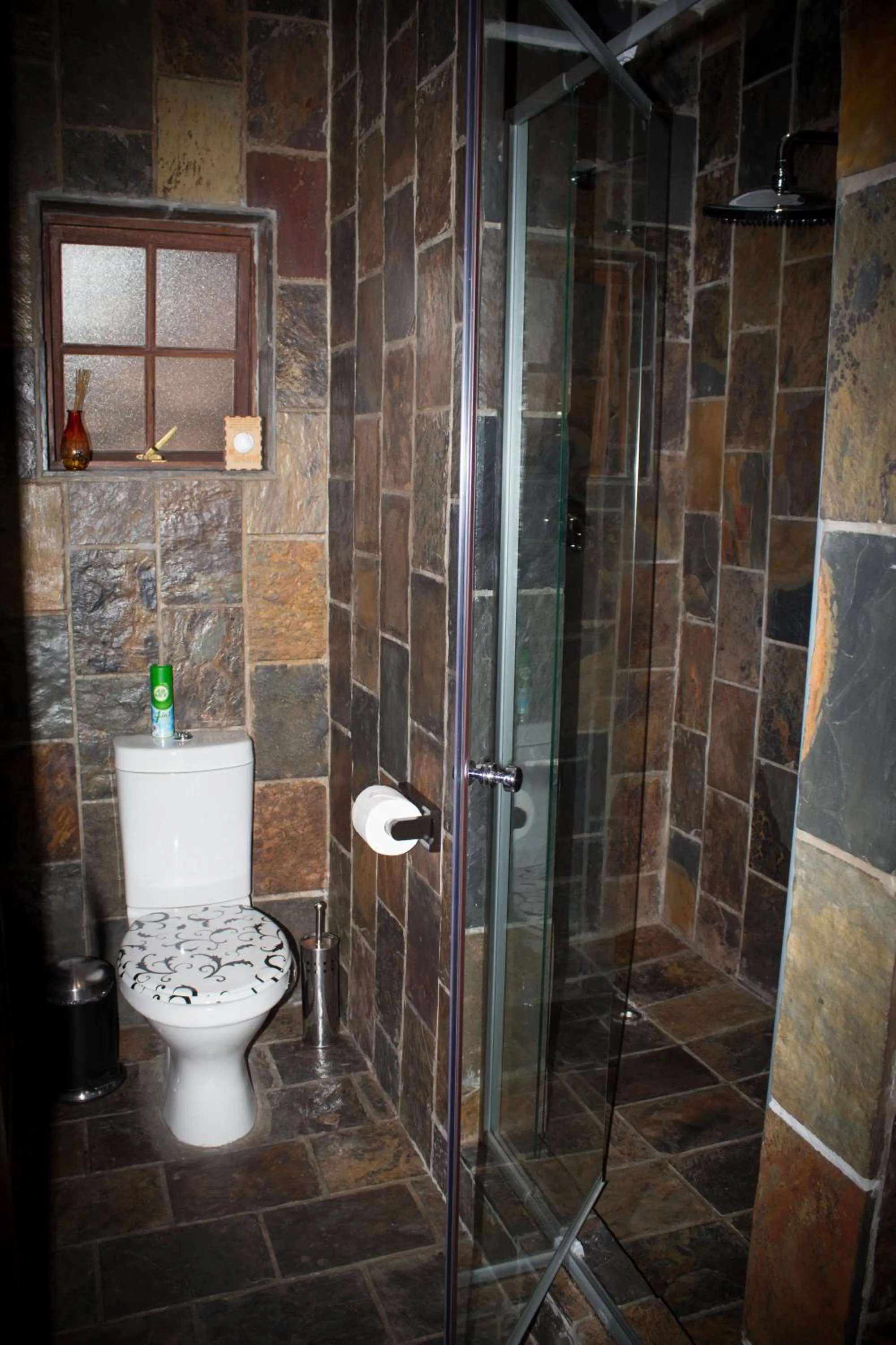 Bathroom in 61 On Ireland Guest House and Conferencing