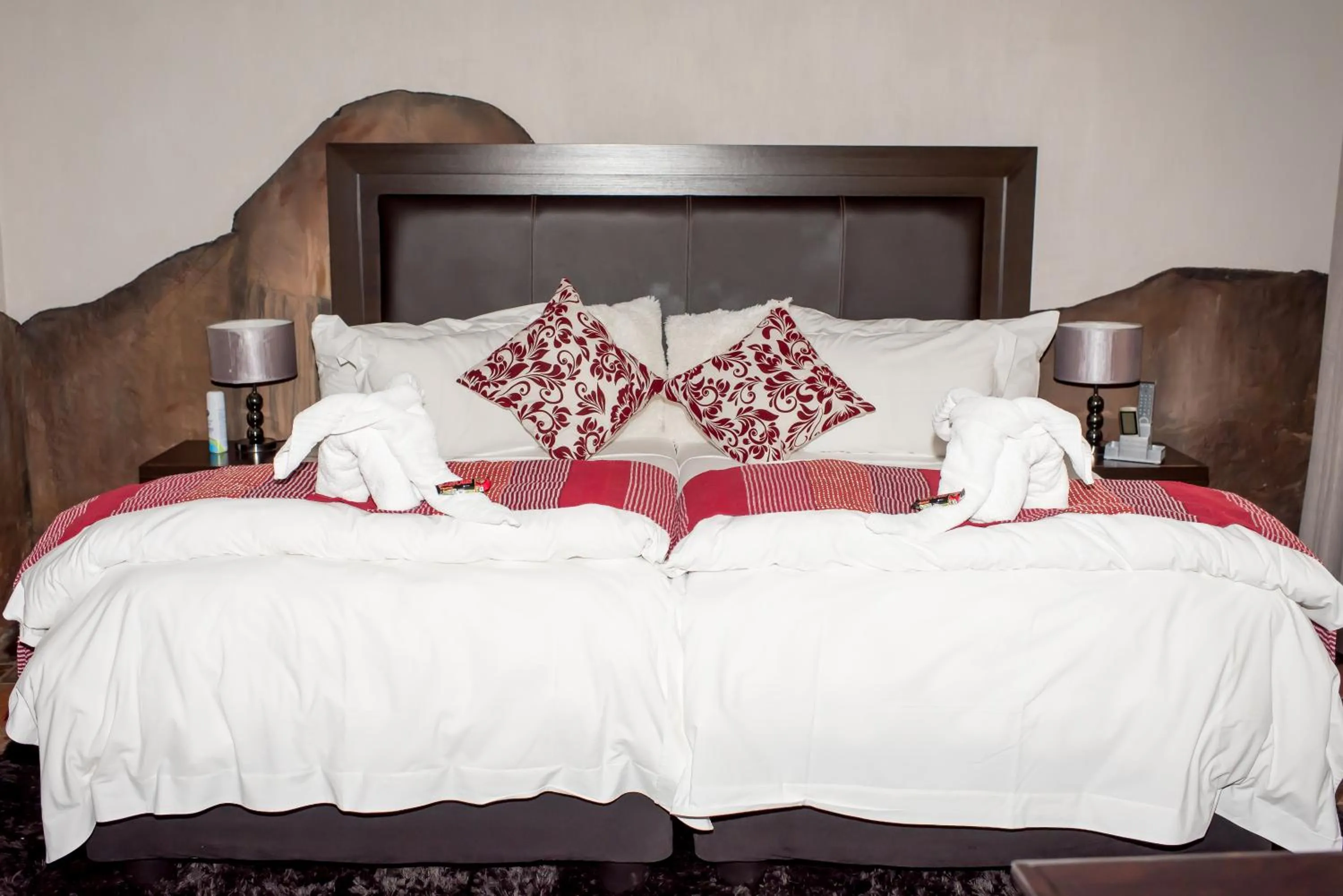 Bed in 61 On Ireland Guest House and Conferencing