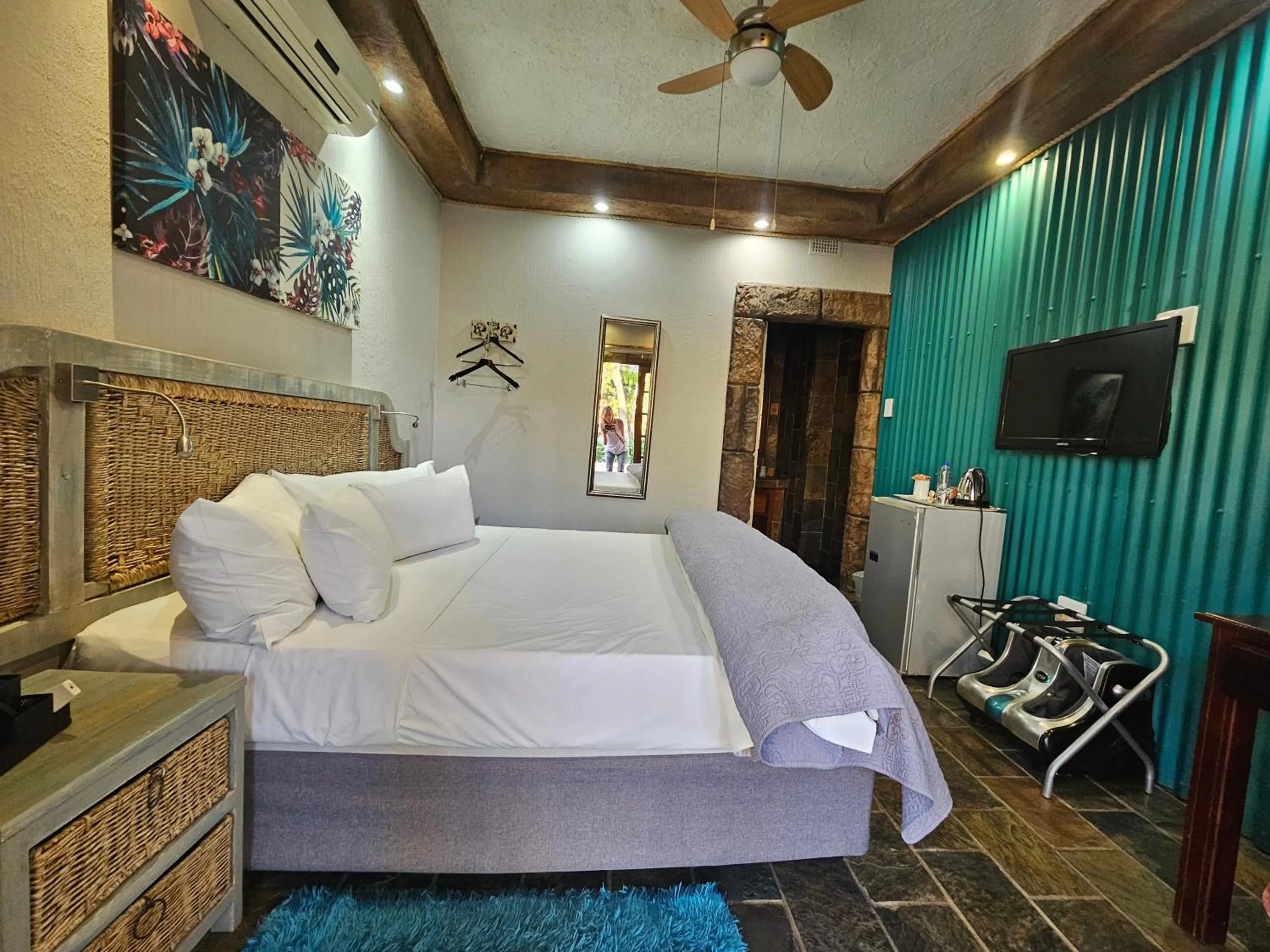 Toilet in 61 On Ireland Guest House and Conferencing