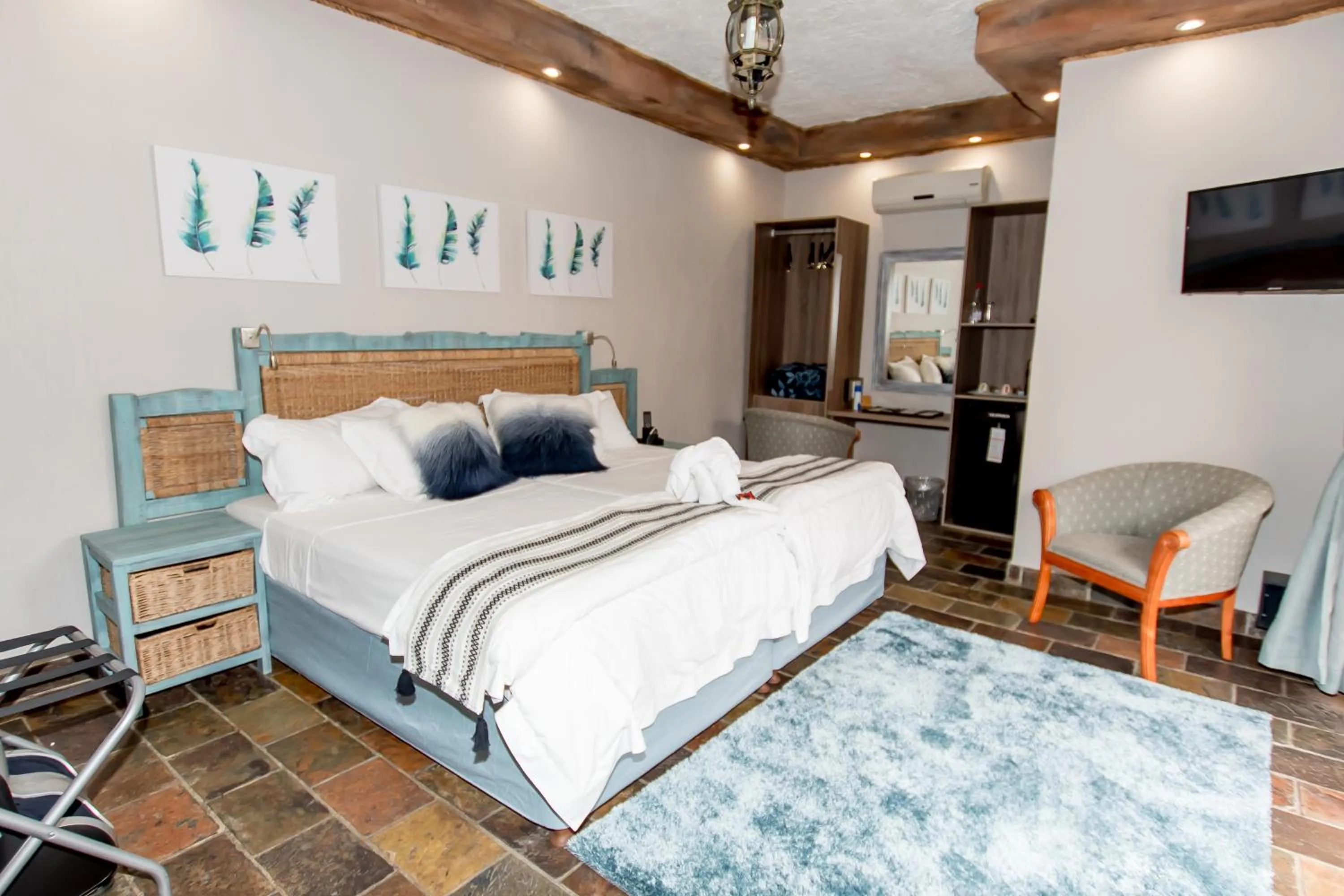 Bed in 61 On Ireland Guest House and Conferencing